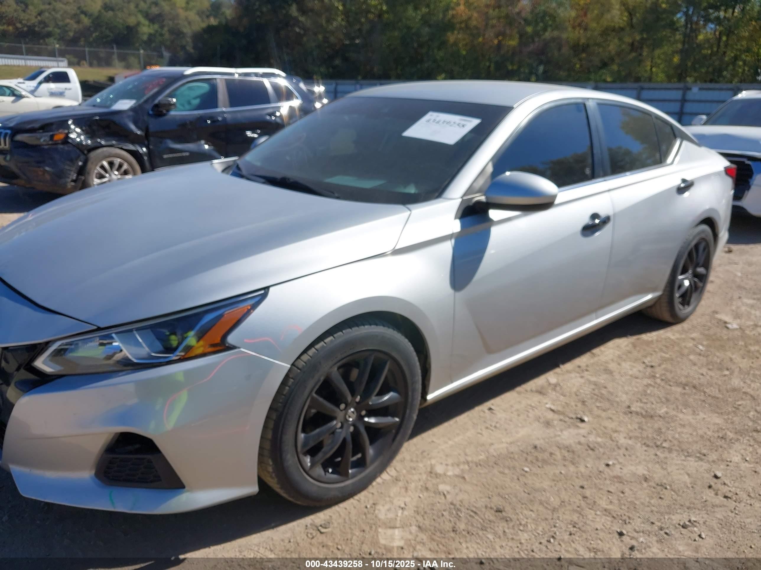 2021 Nissan Altima S Fwd Silver vin: 1N4BL4BVXMN310882