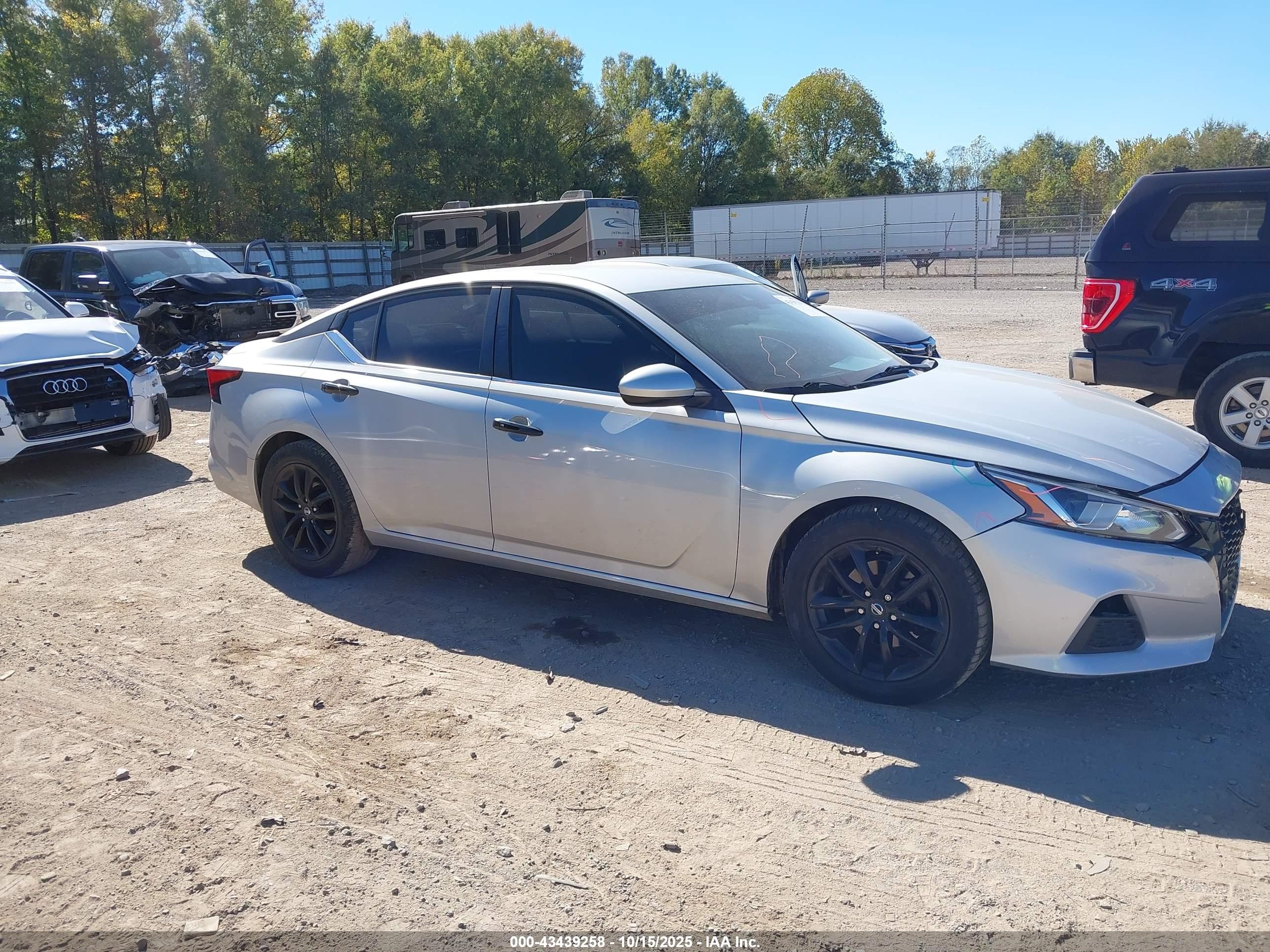 2021 Nissan Altima S Fwd Silver vin: 1N4BL4BVXMN310882