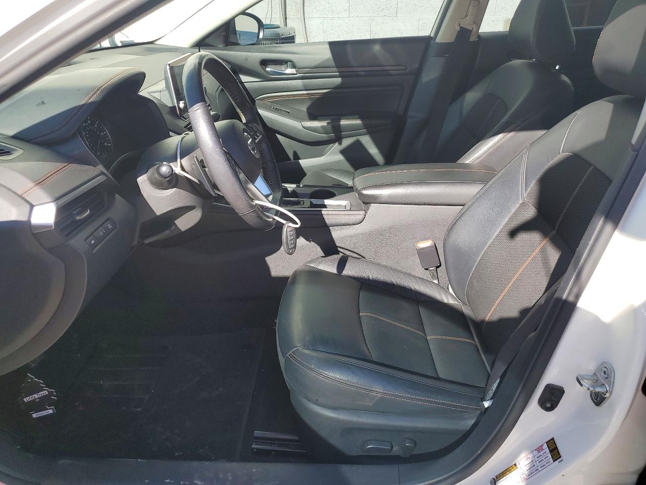 2022 Nissan Altima Sr Белый vin: 1N4BL4CV0NN389219