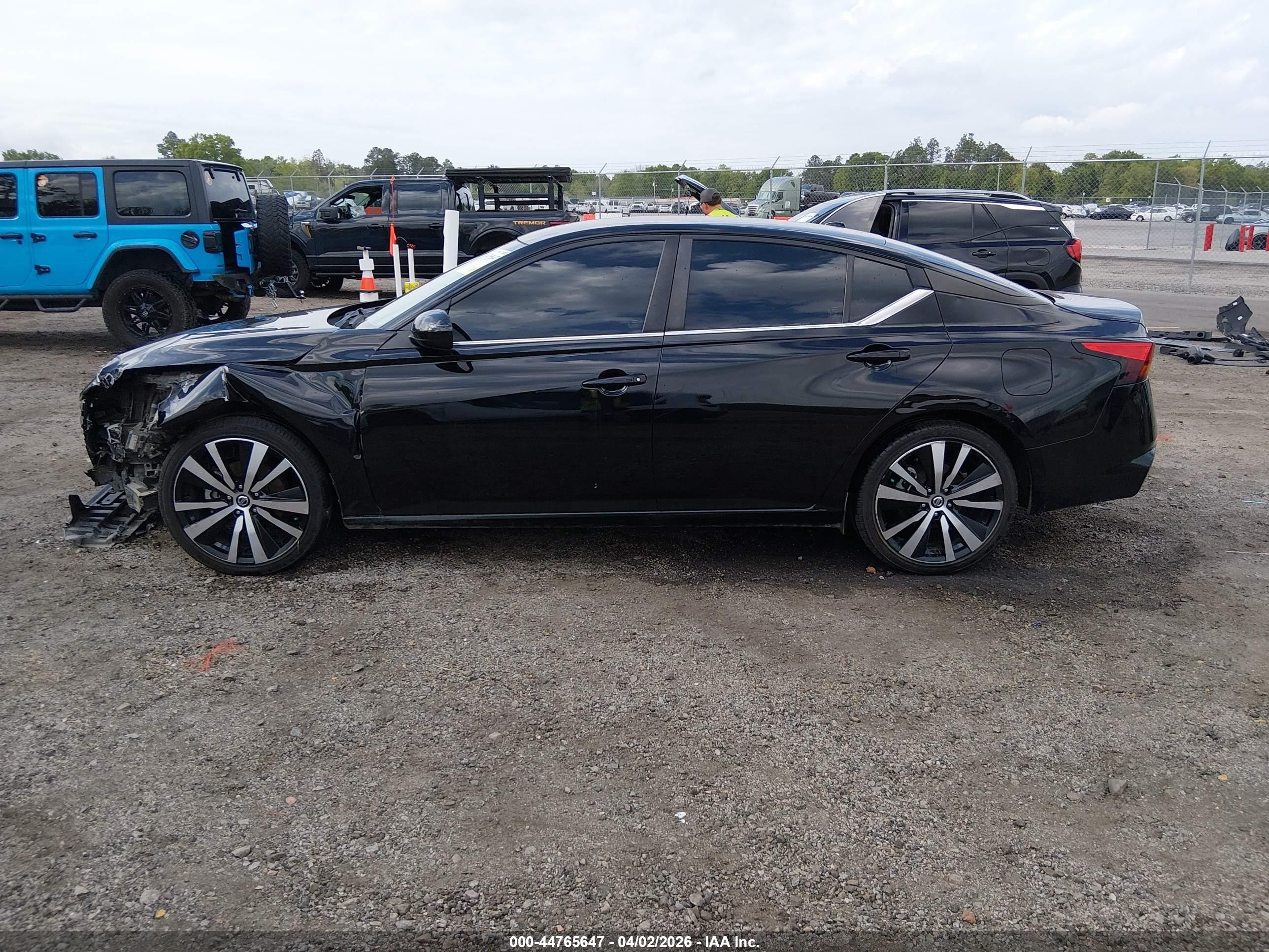 2022 Nissan Altima Sr Fwd Черный vin: 1N4BL4CV0NN406259