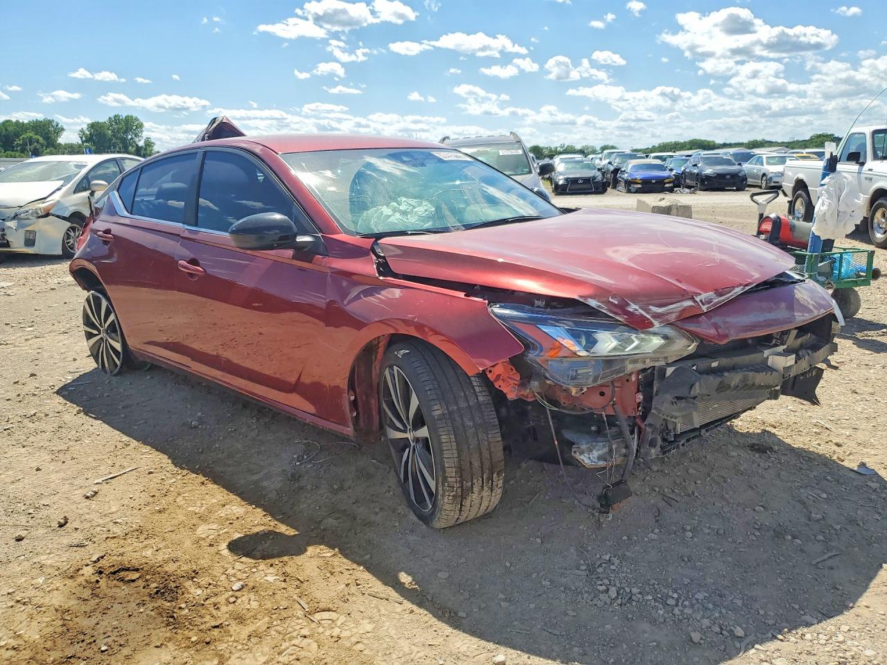 2022 Nissan Altima Sr Burgundy vin: 1N4BL4CV0NN422316