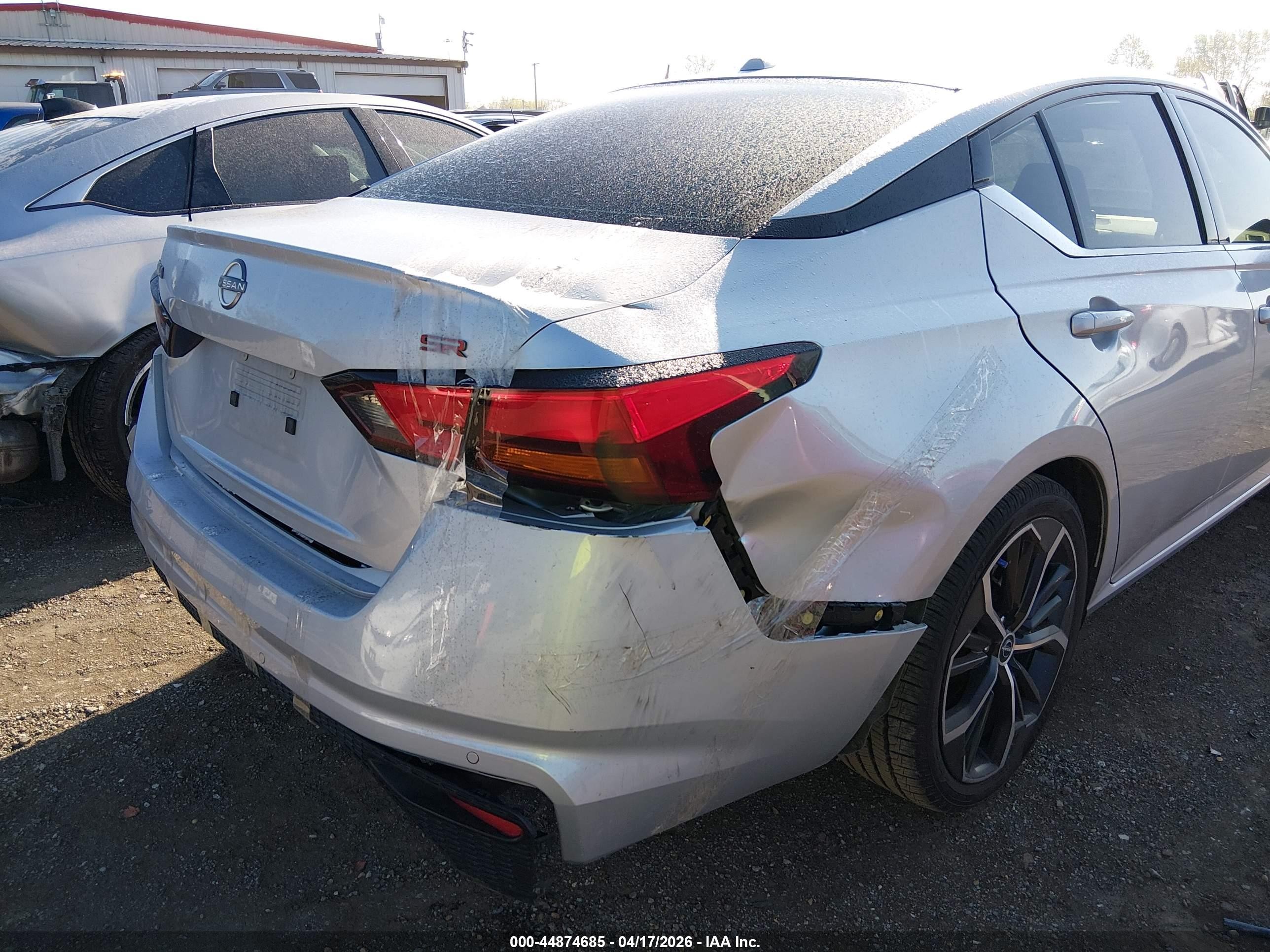 2023 Nissan Altima Sr Fwd Silver vin: 1N4BL4CV1PN343224
