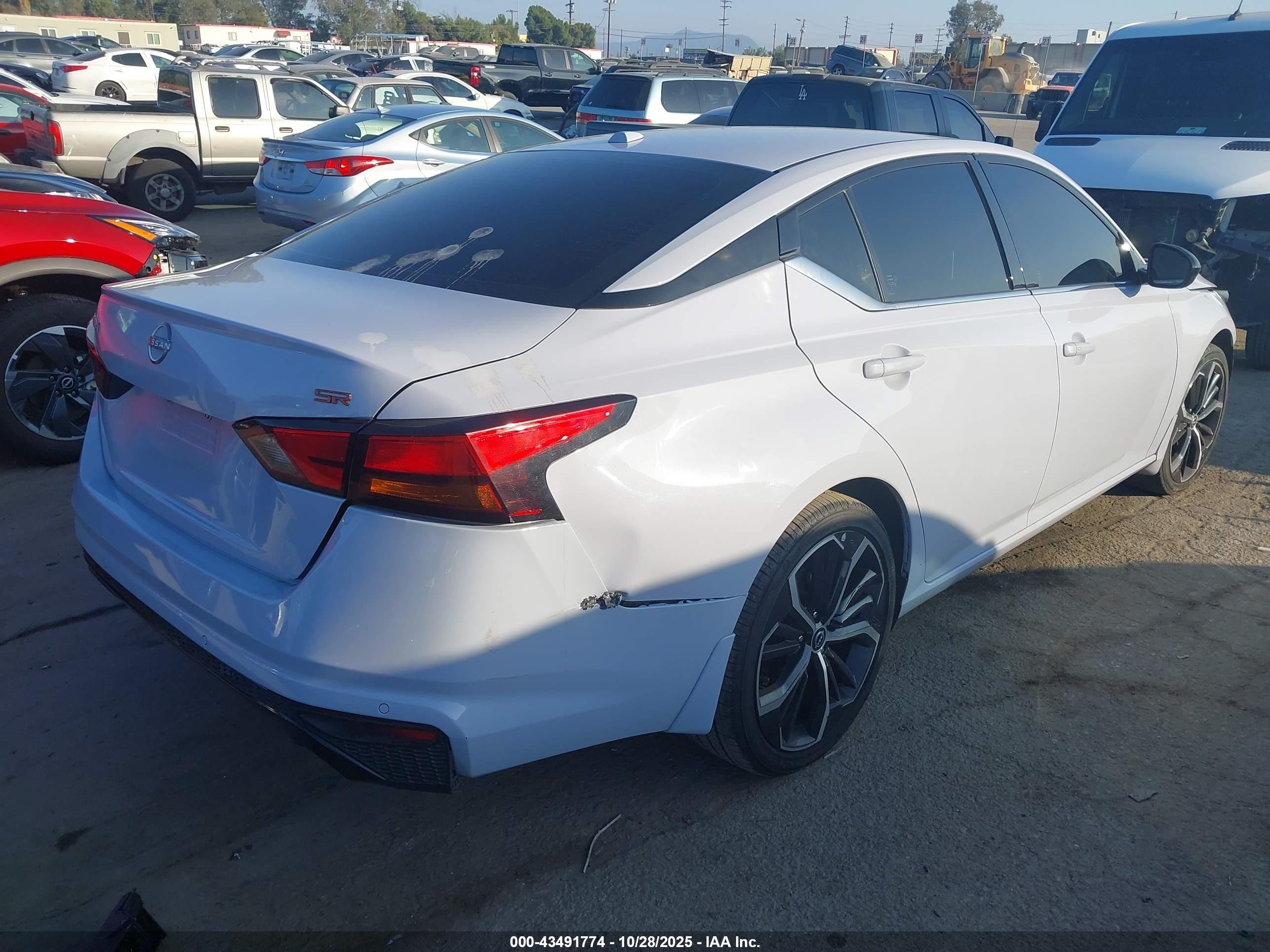 2024 Nissan Altima Sr Fwd Turquoise vin: 1N4BL4CV1RN377201