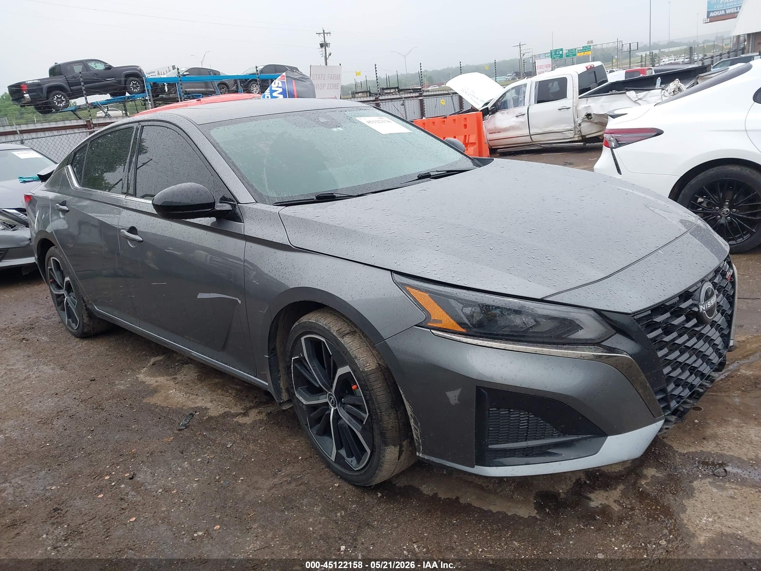 2024 Nissan Altima Sr Fwd Серый vin: 1N4BL4CV1RN395021