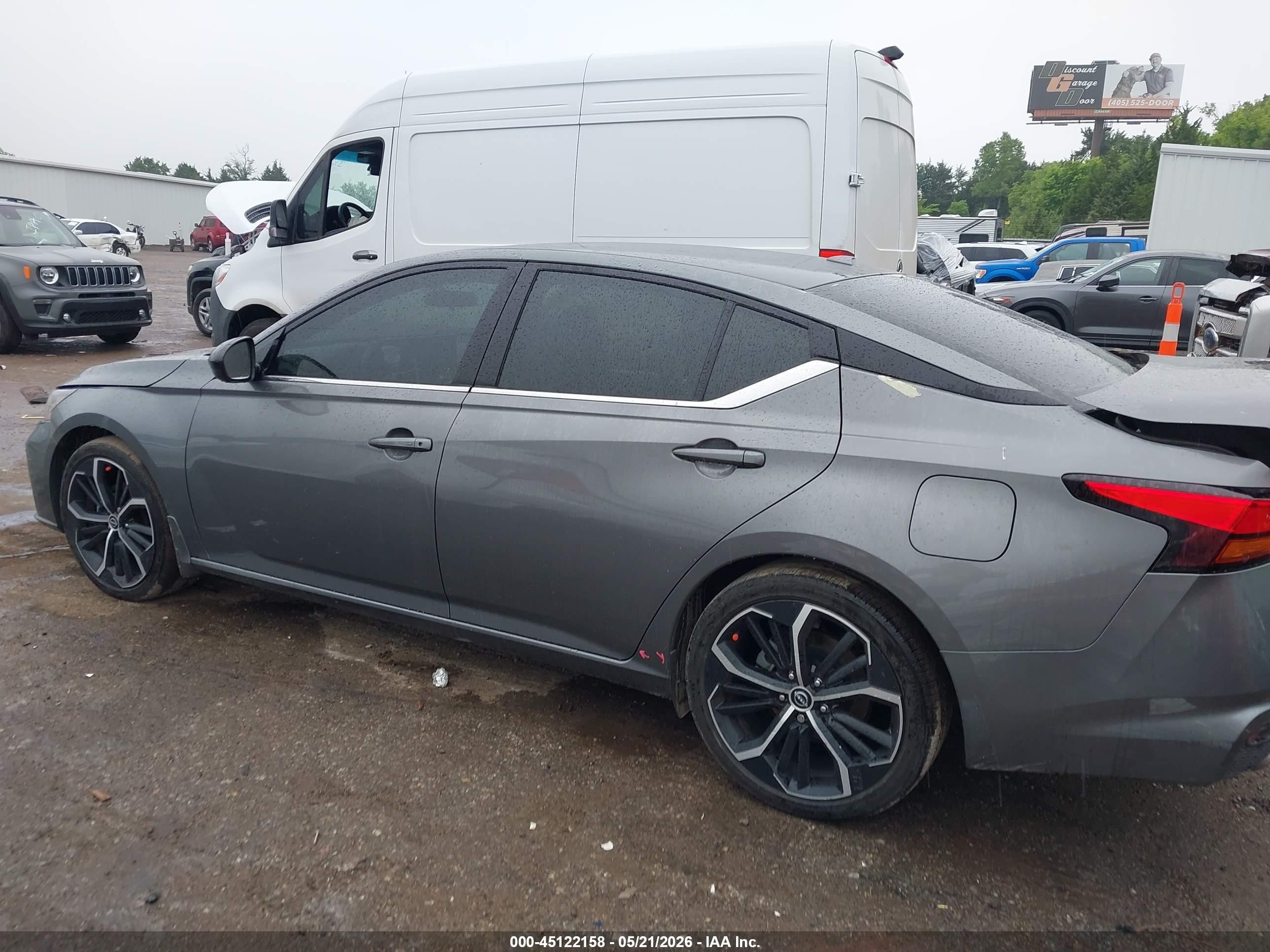 2024 Nissan Altima Sr Fwd Серый vin: 1N4BL4CV1RN395021