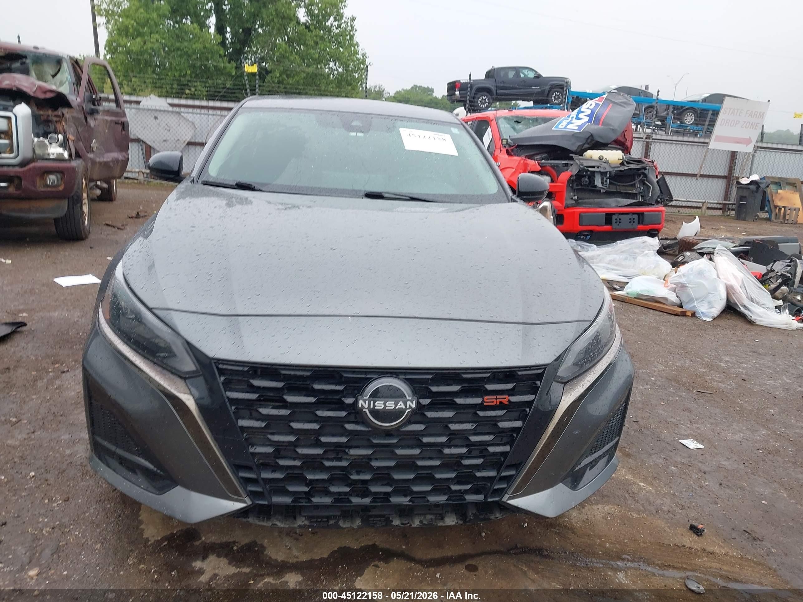 2024 Nissan Altima Sr Fwd Серый vin: 1N4BL4CV1RN395021