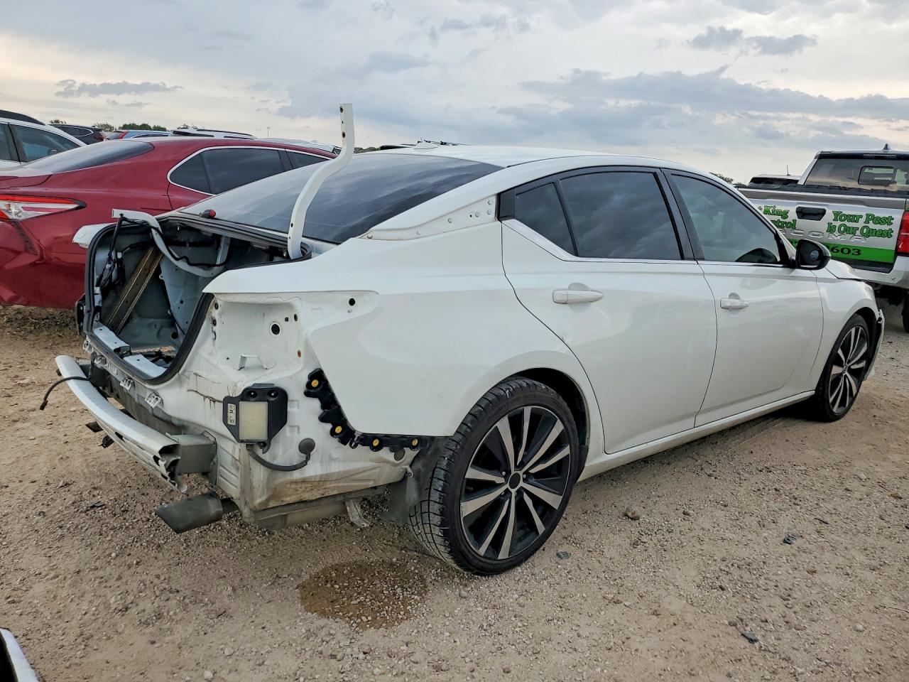 2020 Nissan Altima Sr White vin: 1N4BL4CV2LC175471