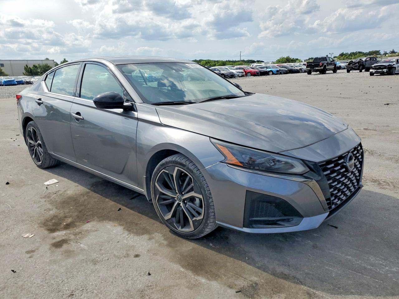 2024 Nissan Altima Sr Gray vin: 1N4BL4CV2RN356258