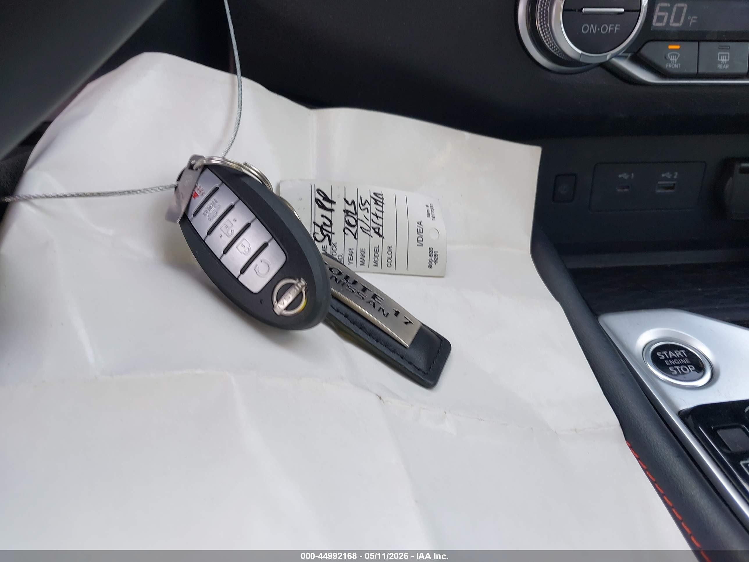 2025 Nissan Altima Sr Fwd Серебряный vin: 1N4BL4CV2SN405609