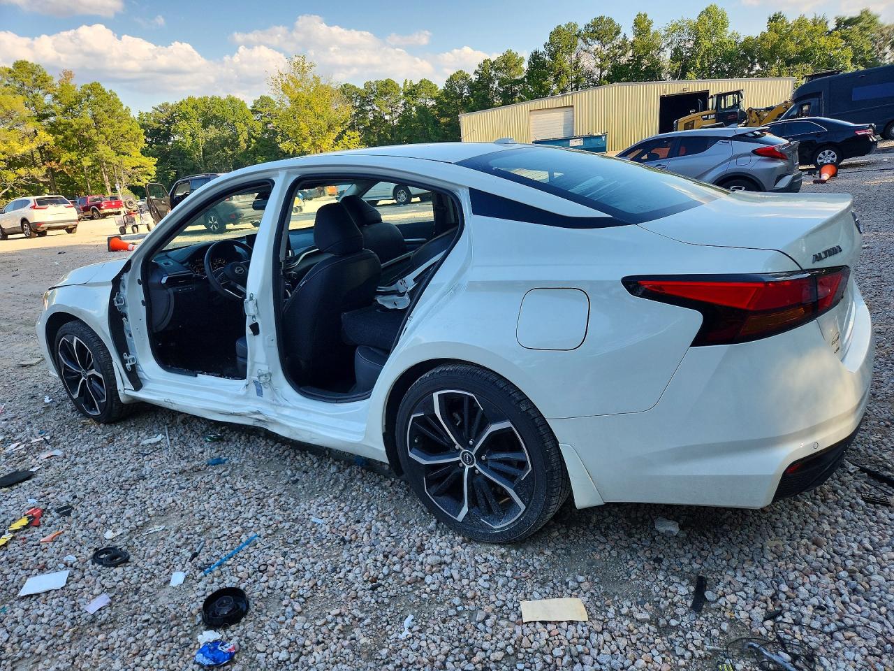 2024 Nissan Altima Sr White vin: 1N4BL4CV3RN435440