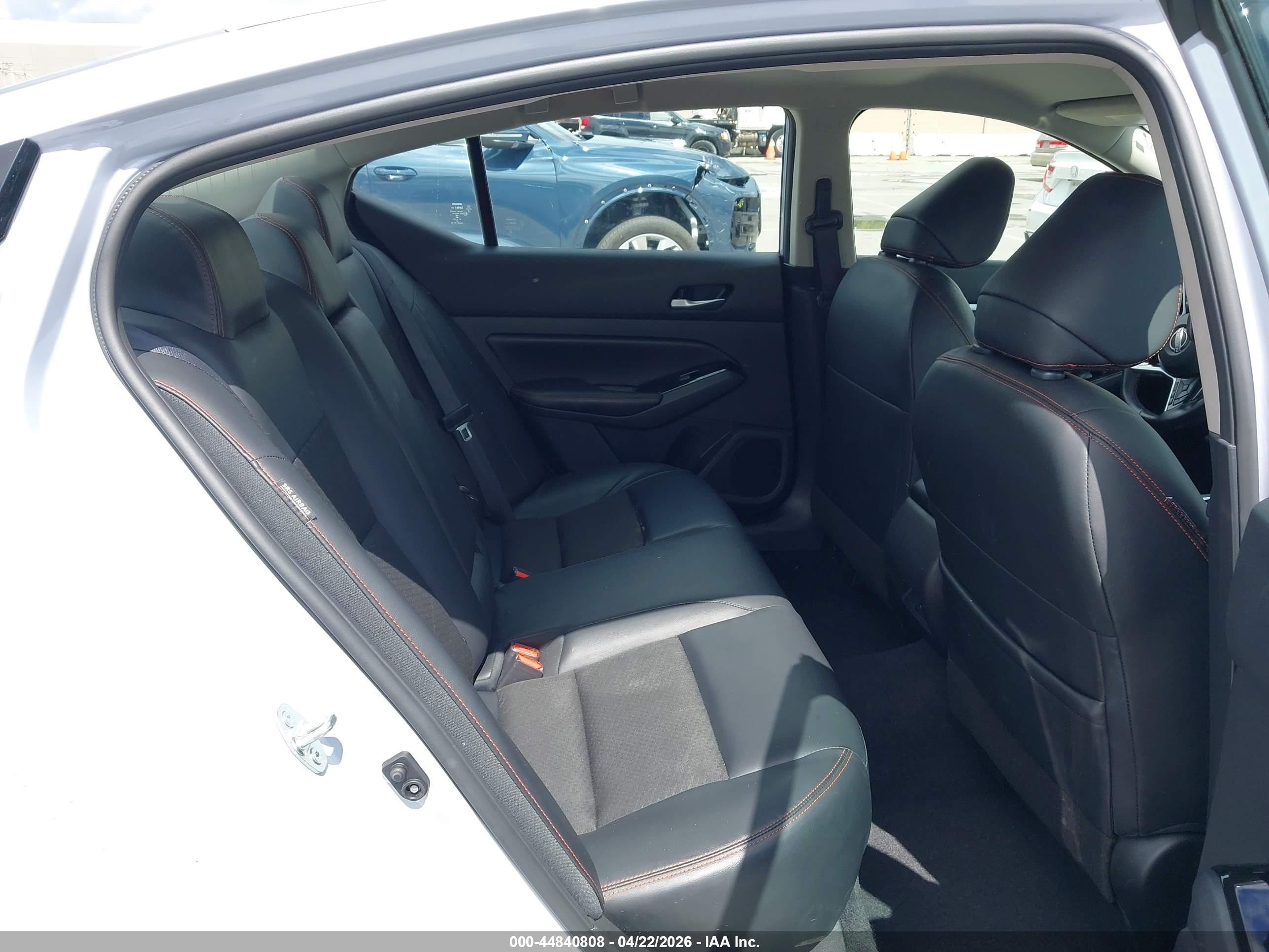 2024 Nissan Altima Sr Fwd Серый vin: 1N4BL4CV3RN436961