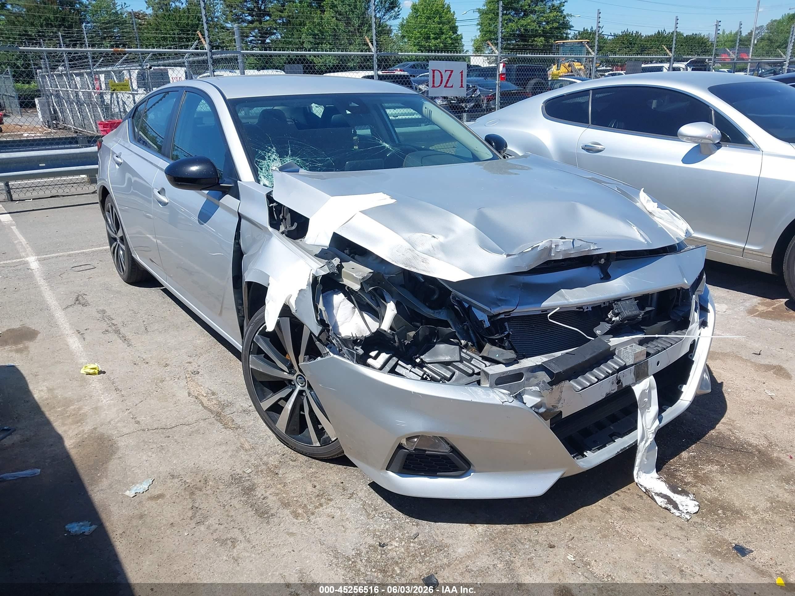 2022 Nissan Altima Sr Fwd Silver vin: 1N4BL4CV5NN311888