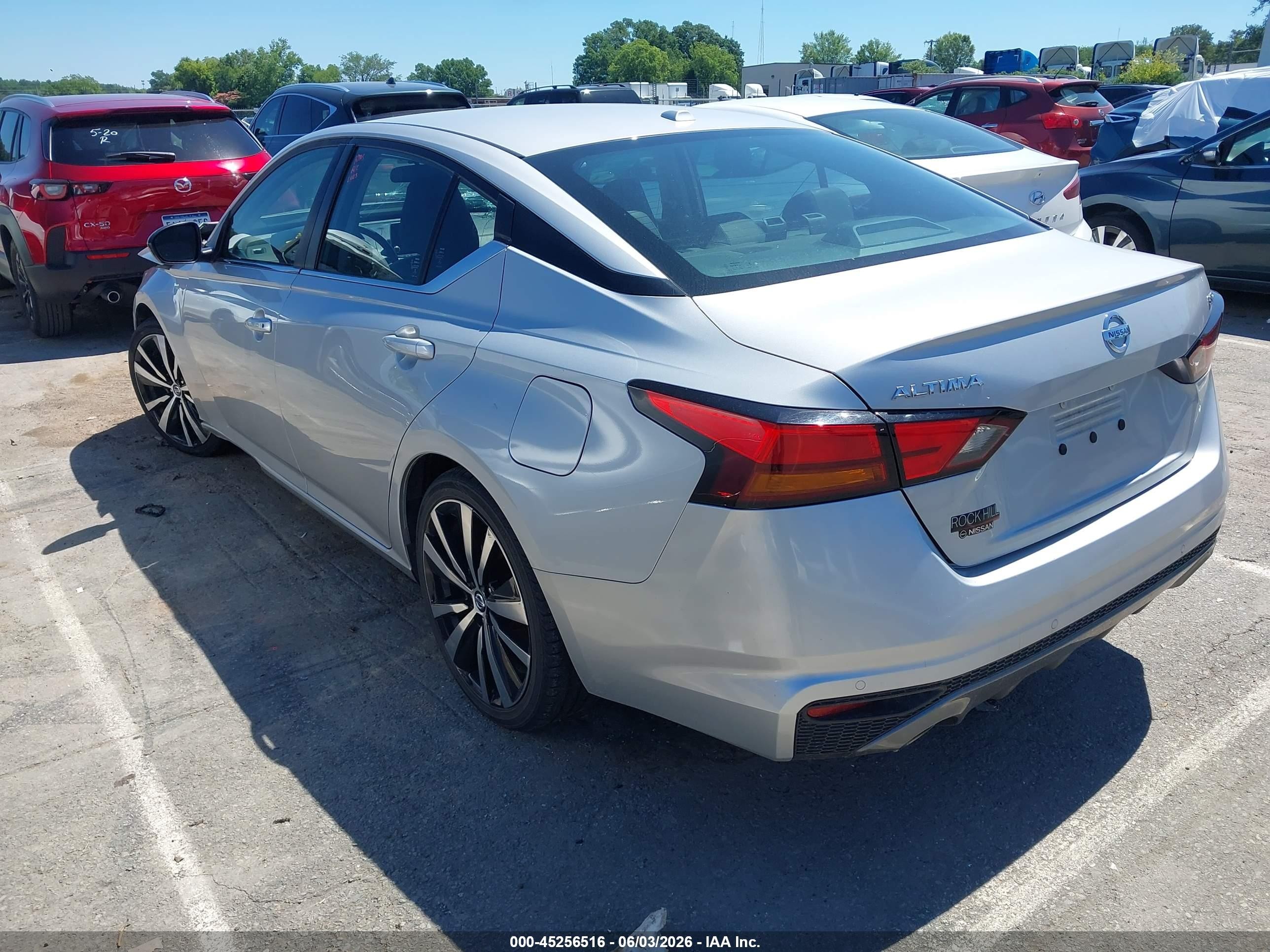 2022 Nissan Altima Sr Fwd Silver vin: 1N4BL4CV5NN311888
