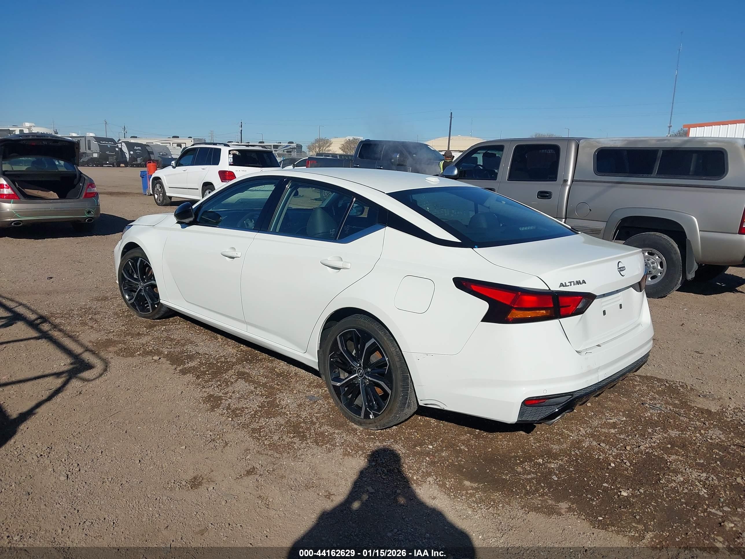 2023 Nissan Altima Sr Fwd White vin: 1N4BL4CV5PN365713