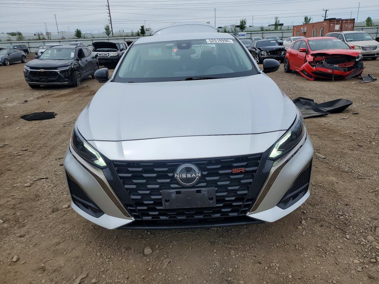 2023 Nissan Altima Sr Silver vin: 1N4BL4CV5PN390613