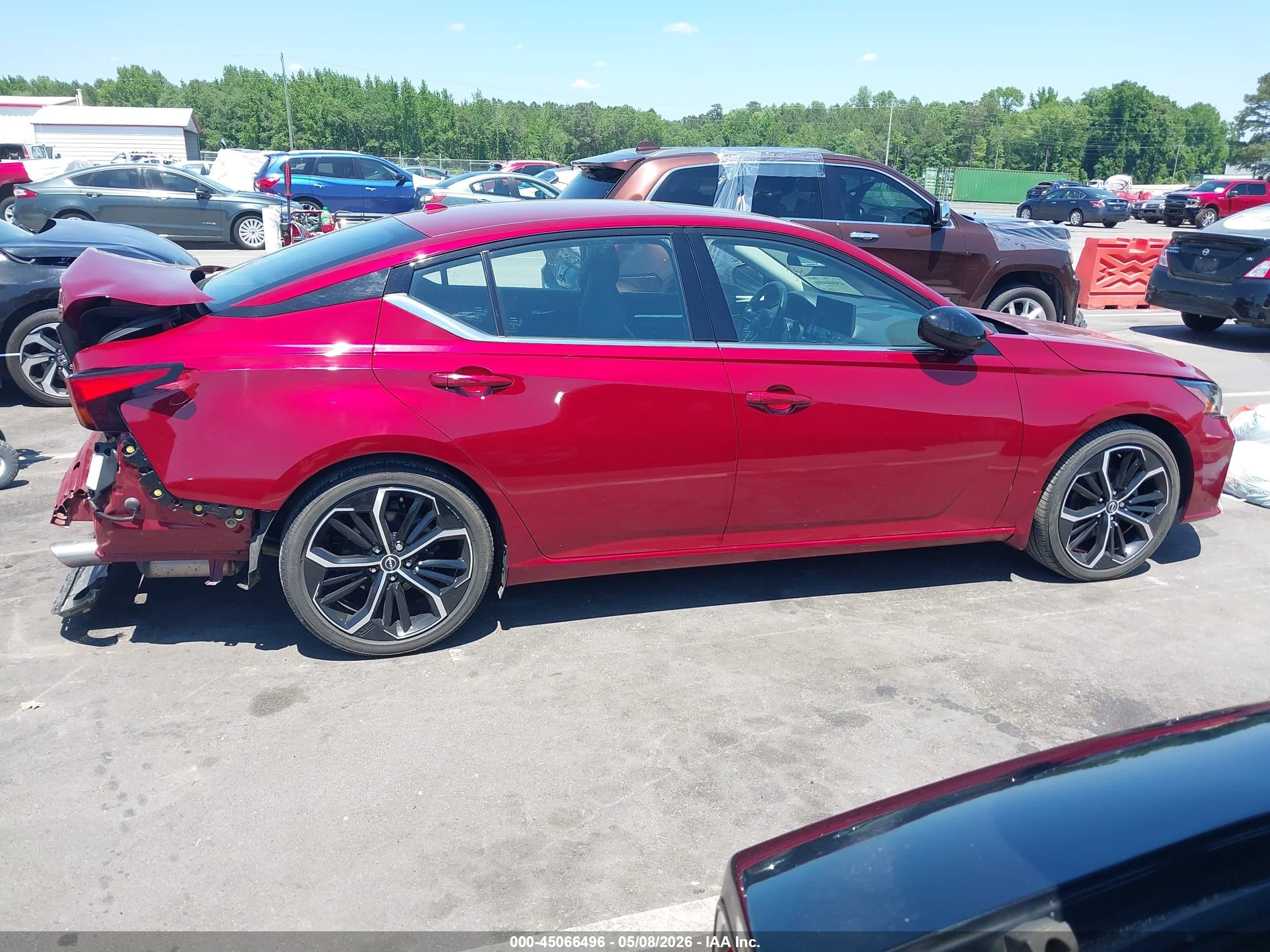 2024 Nissan Altima Sr Fwd Red vin: 1N4BL4CV5RN369120