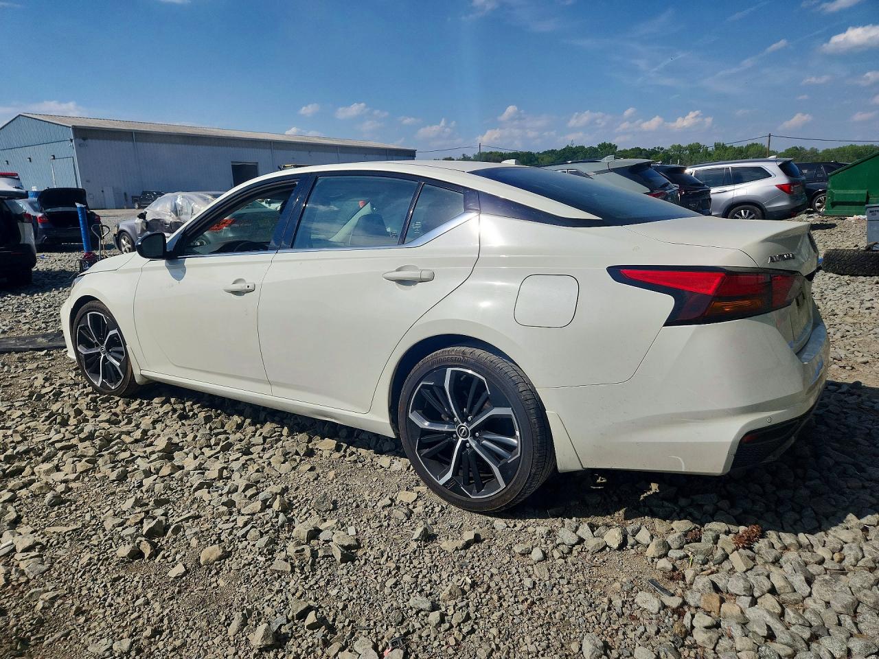 2025 Nissan Altima Sr White vin: 1N4BL4CV5SN341615