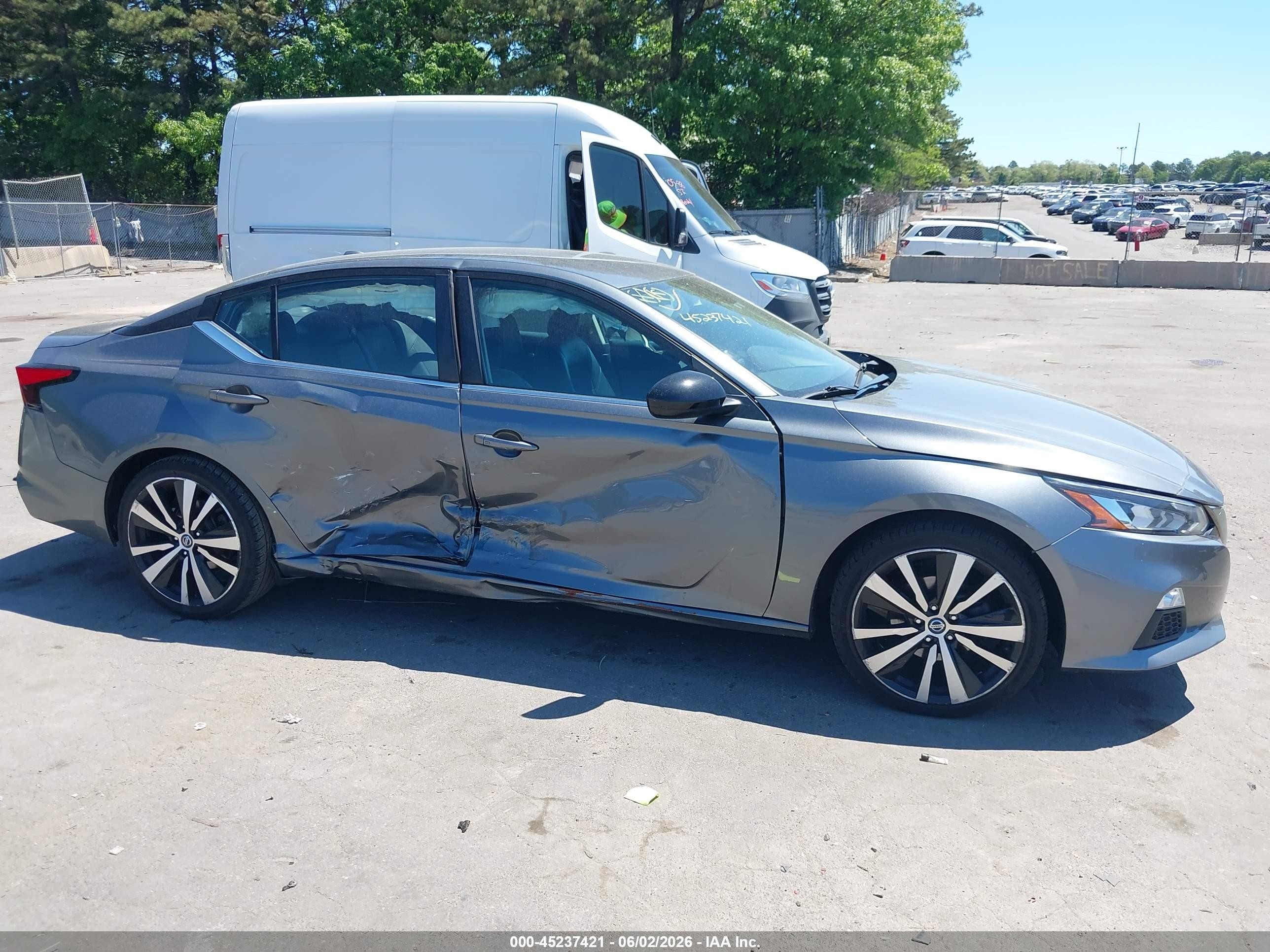 2020 Nissan Altima Sr Fwd Gray vin: 1N4BL4CV6LN303926