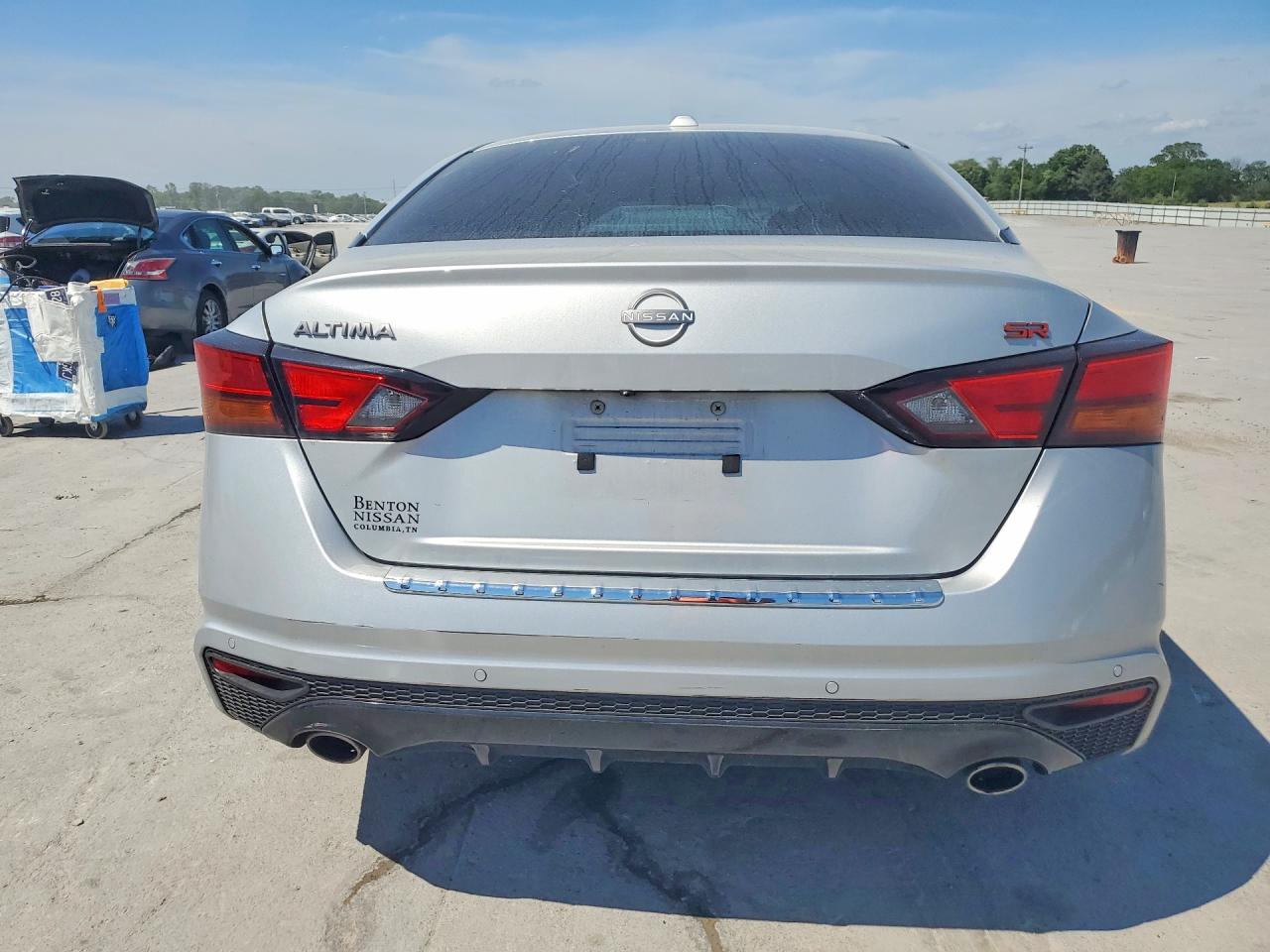 2023 Nissan Altima Sr Серебряный vin: 1N4BL4CV6PN302264