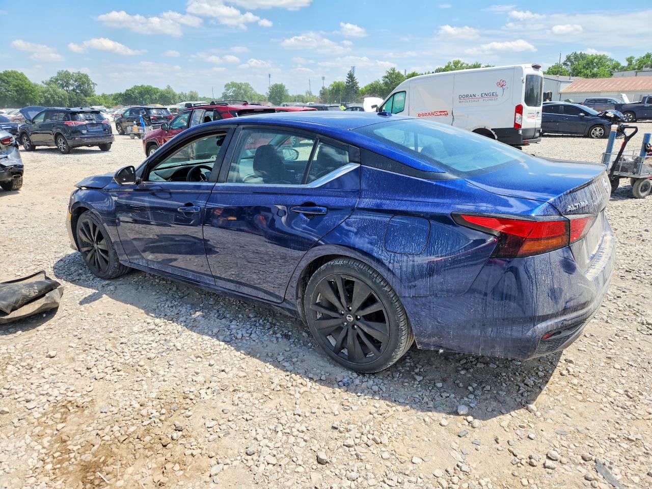 2020 Nissan Altima Sr Blue vin: 1N4BL4CV7LC146368