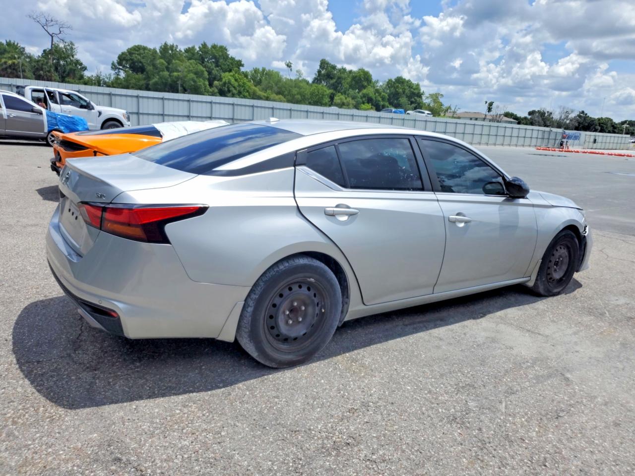 2020 Nissan Altima Sr Silver vin: 1N4BL4CV8LN302504