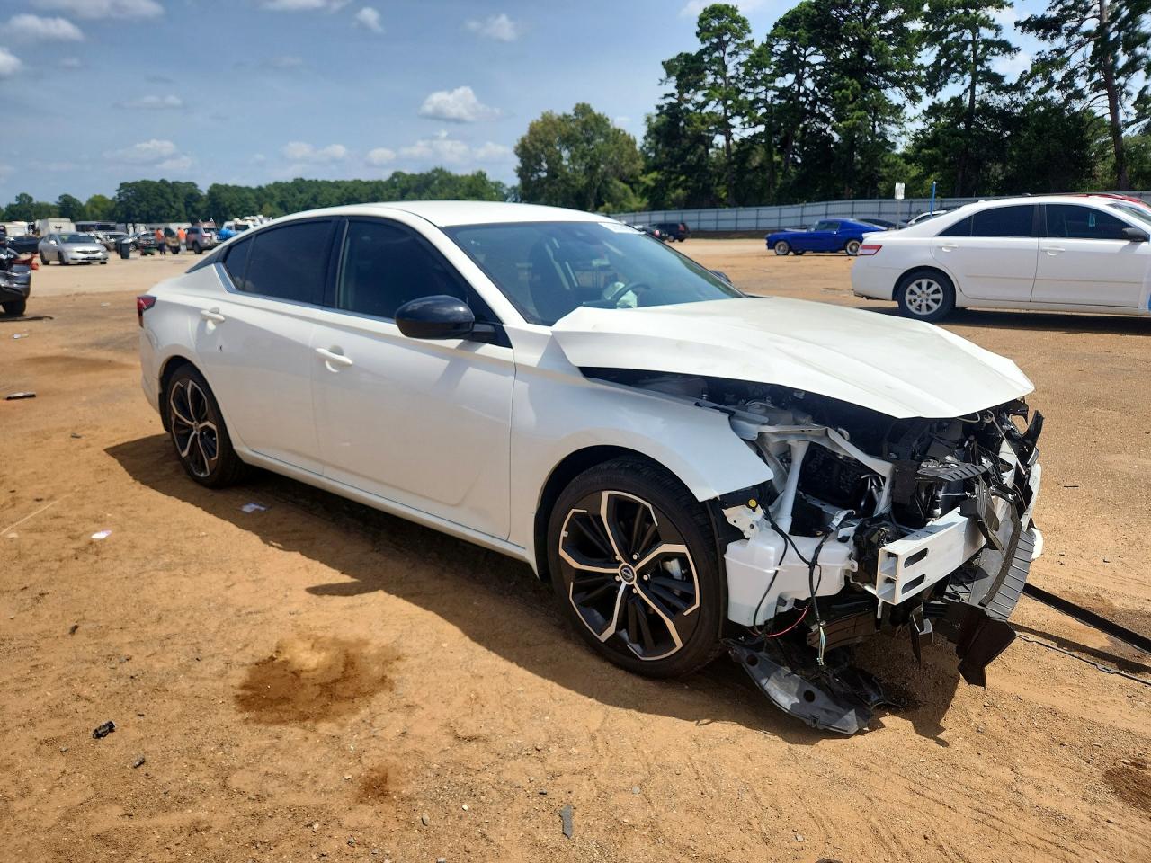 2025 Nissan Altima Sr White vin: 1N4BL4CV8SN421331