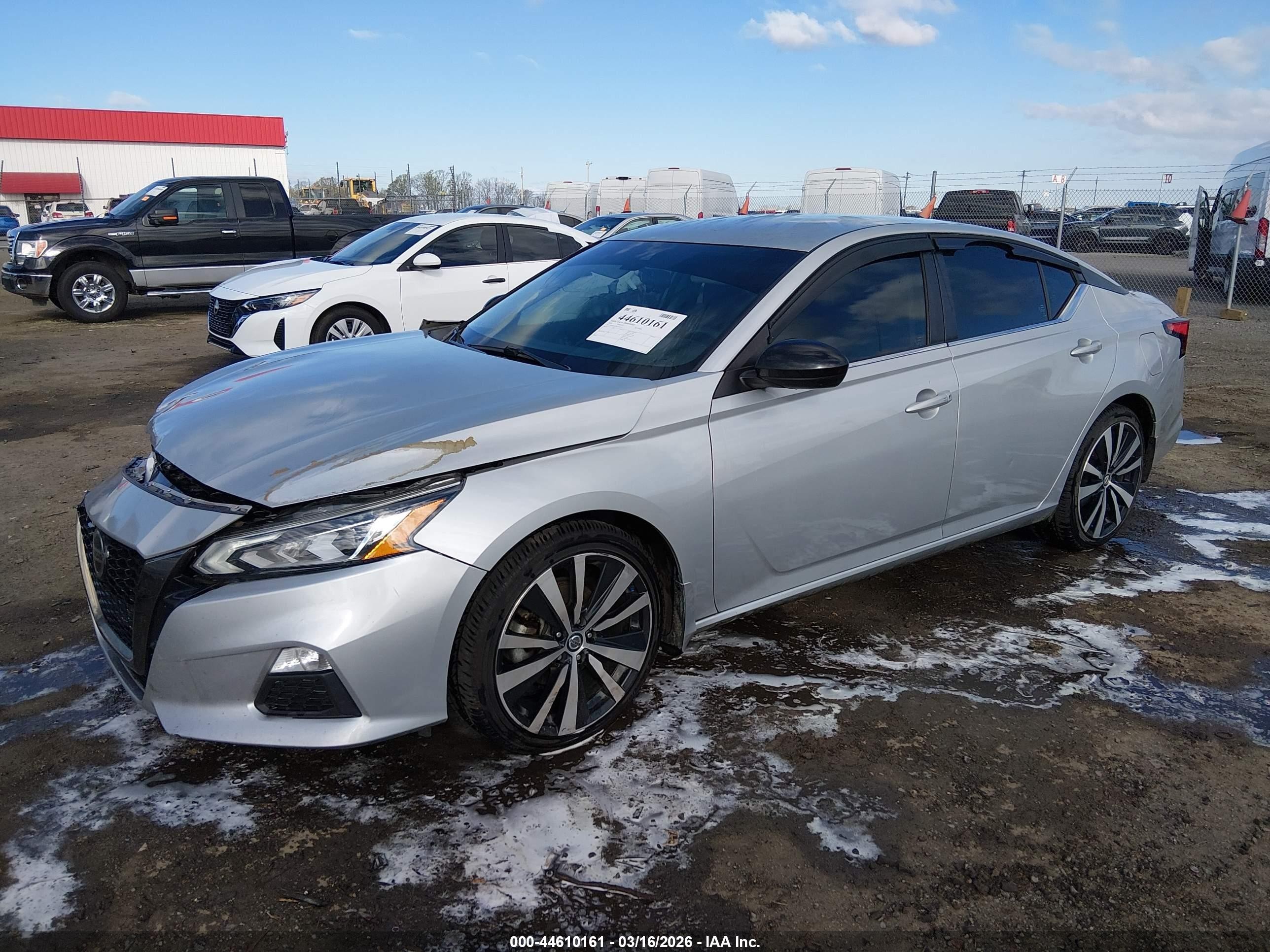 2020 Nissan Altima Sr Fwd Silver vin: 1N4BL4CV9LN319375