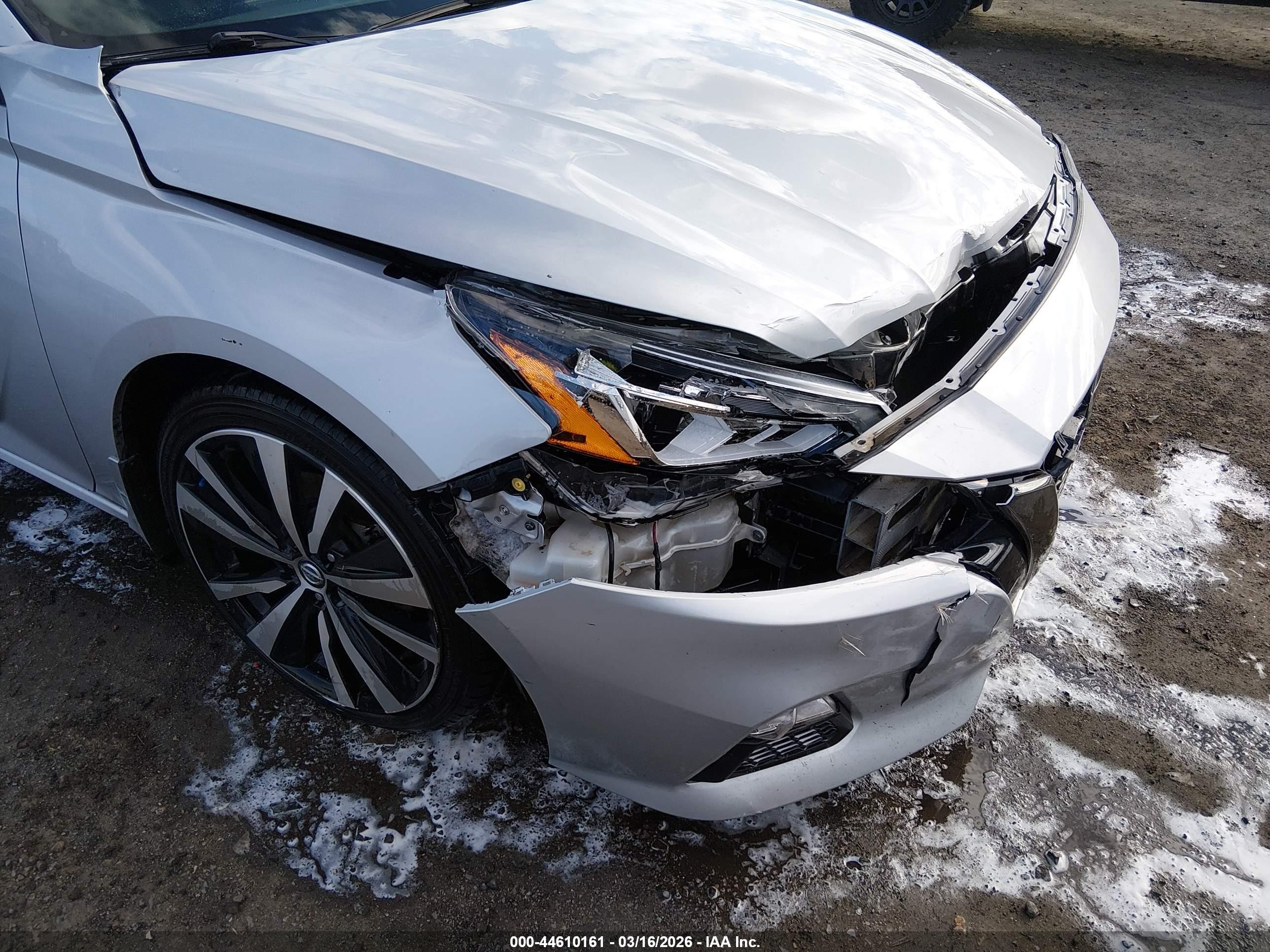 2020 Nissan Altima Sr Fwd Silver vin: 1N4BL4CV9LN319375