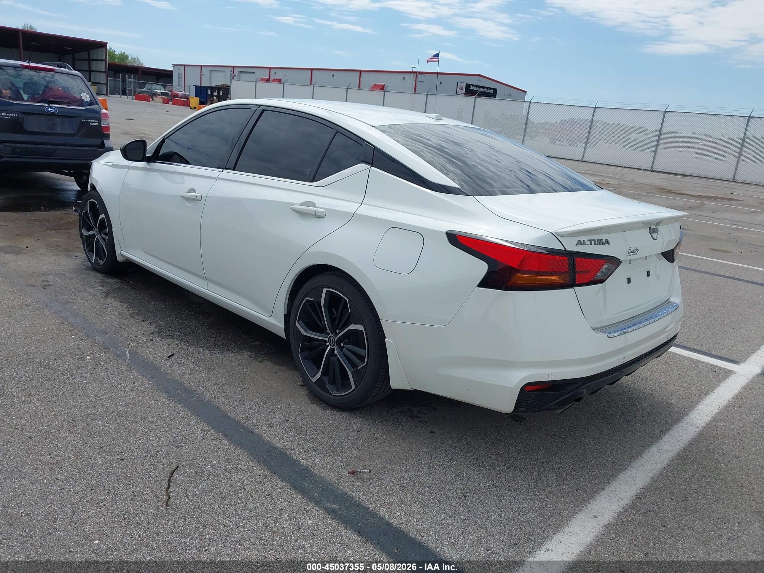 2023 Nissan Altima Sr Fwd White vin: 1N4BL4CV9PN423970