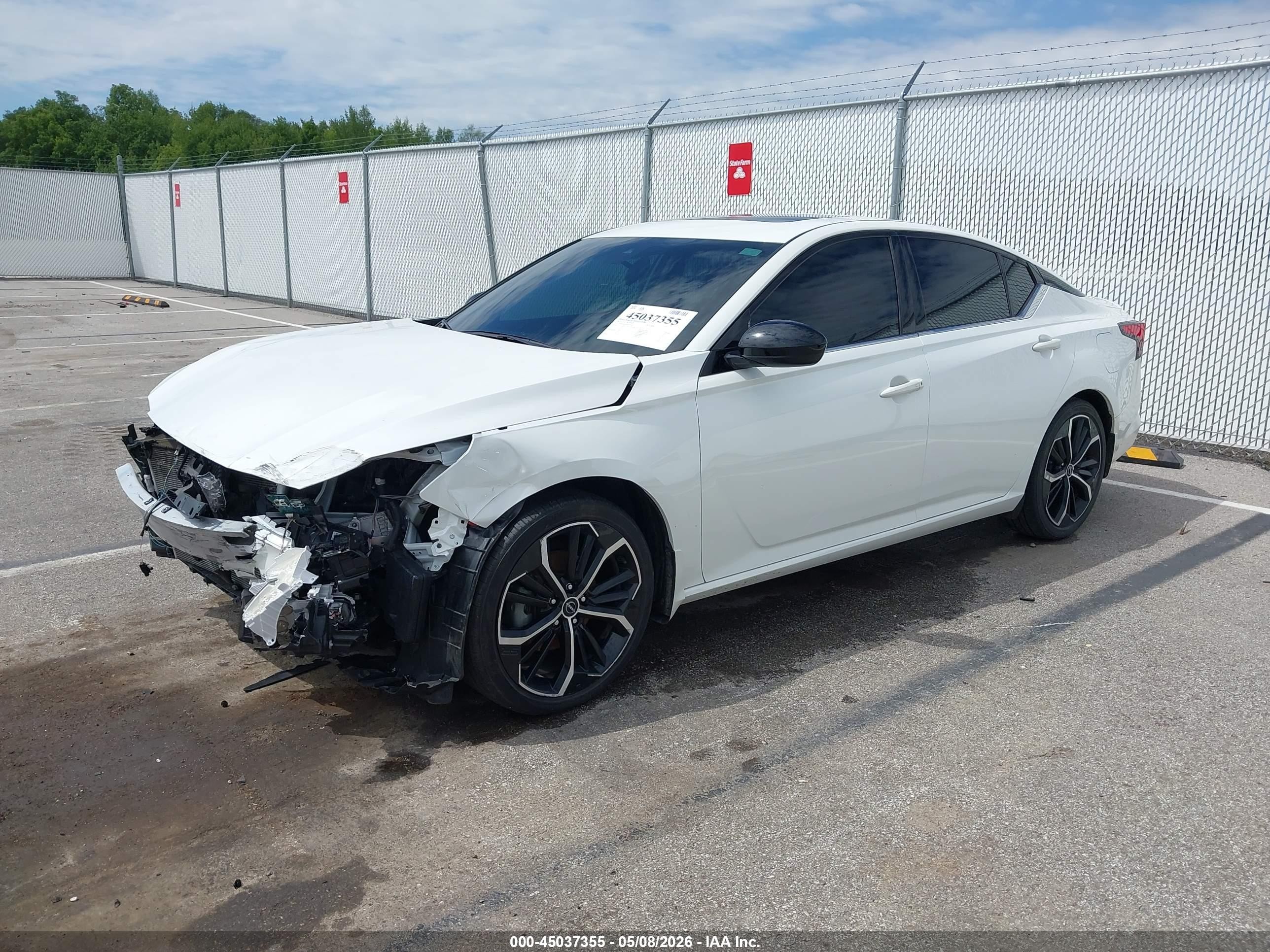 2023 Nissan Altima Sr Fwd White vin: 1N4BL4CV9PN423970