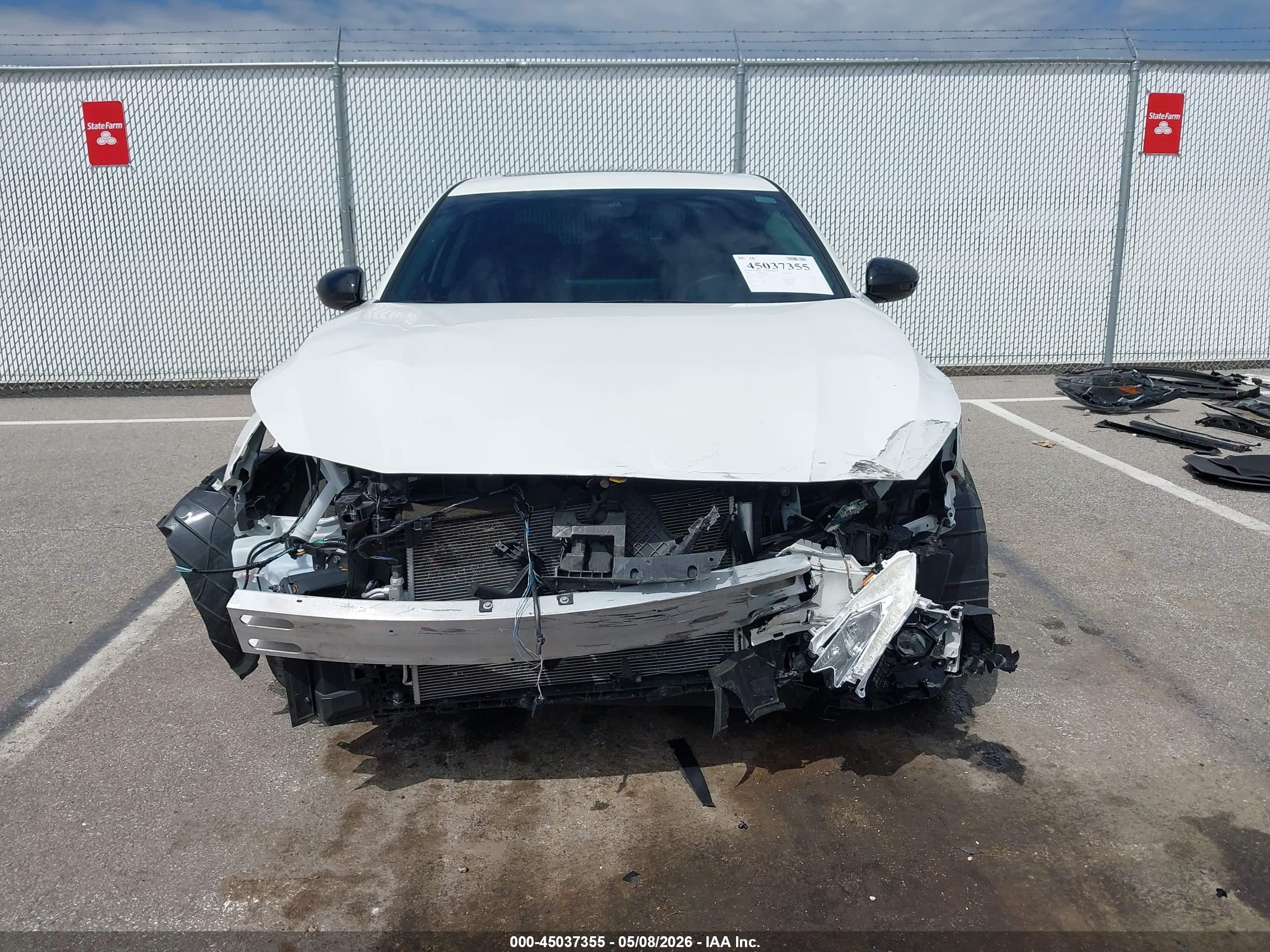 2023 Nissan Altima Sr Fwd White vin: 1N4BL4CV9PN423970
