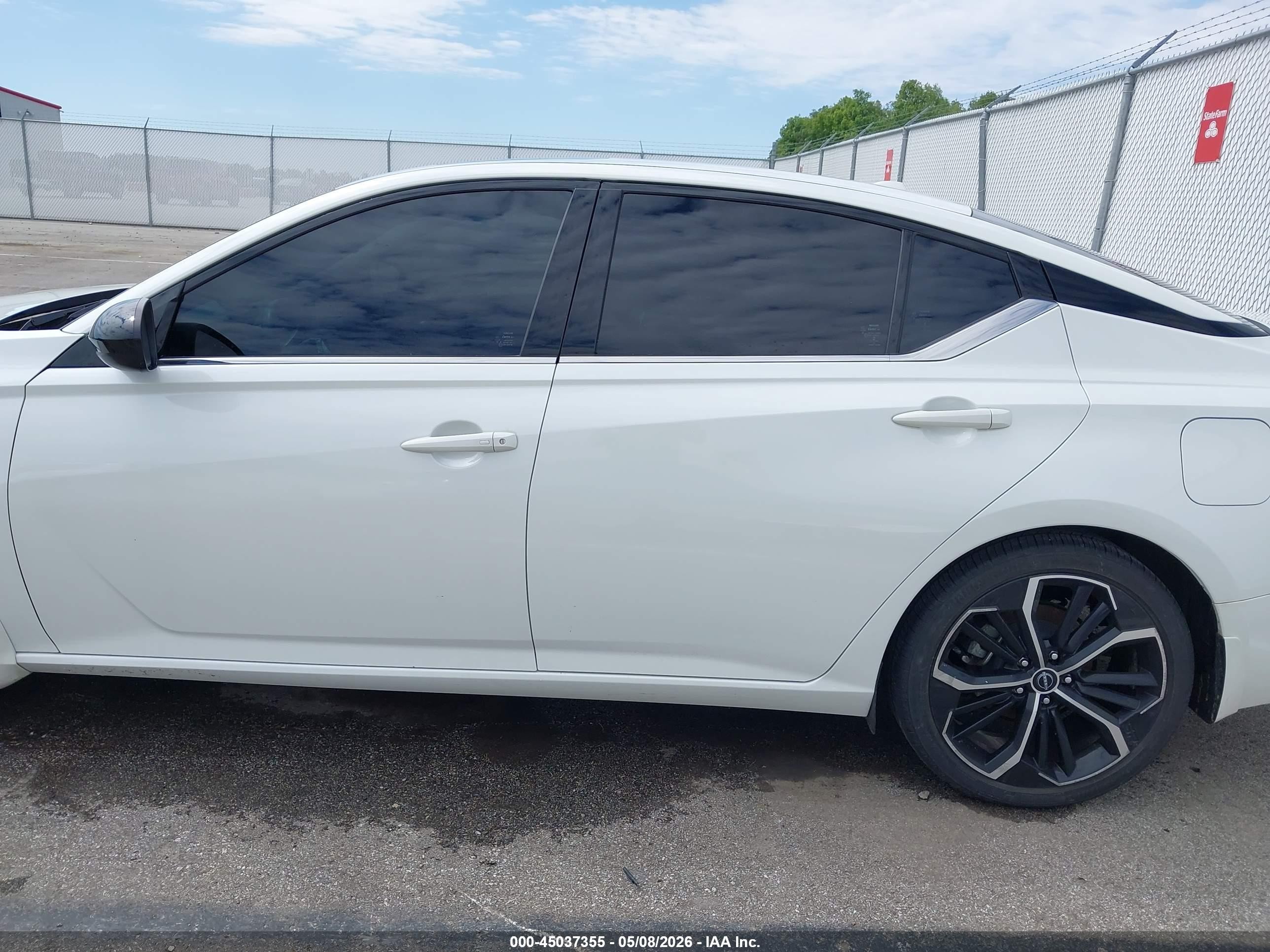 2023 Nissan Altima Sr Fwd White vin: 1N4BL4CV9PN423970