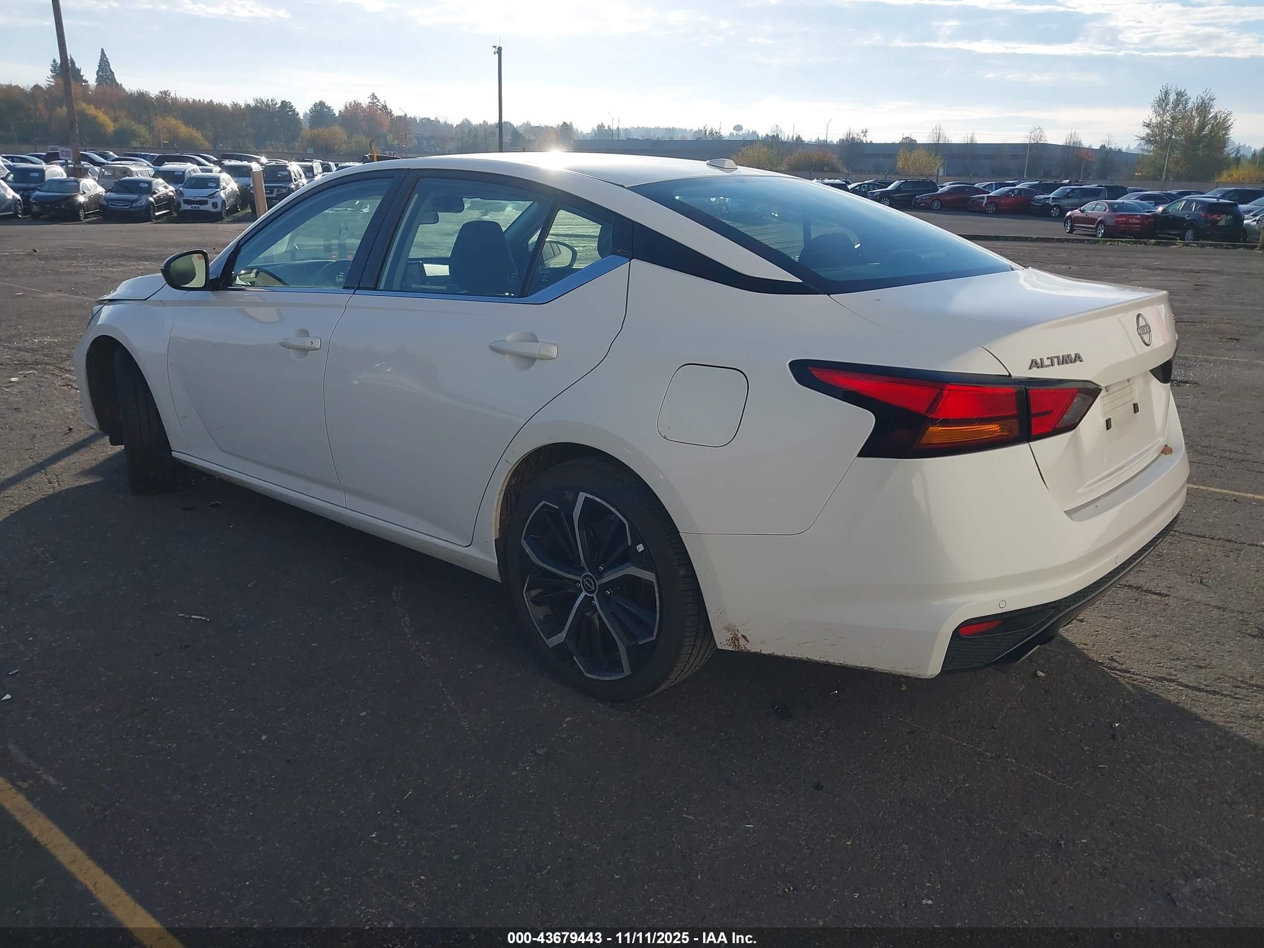 2024 Nissan Altima Sr Fwd White vin: 1N4BL4CV9RN385370