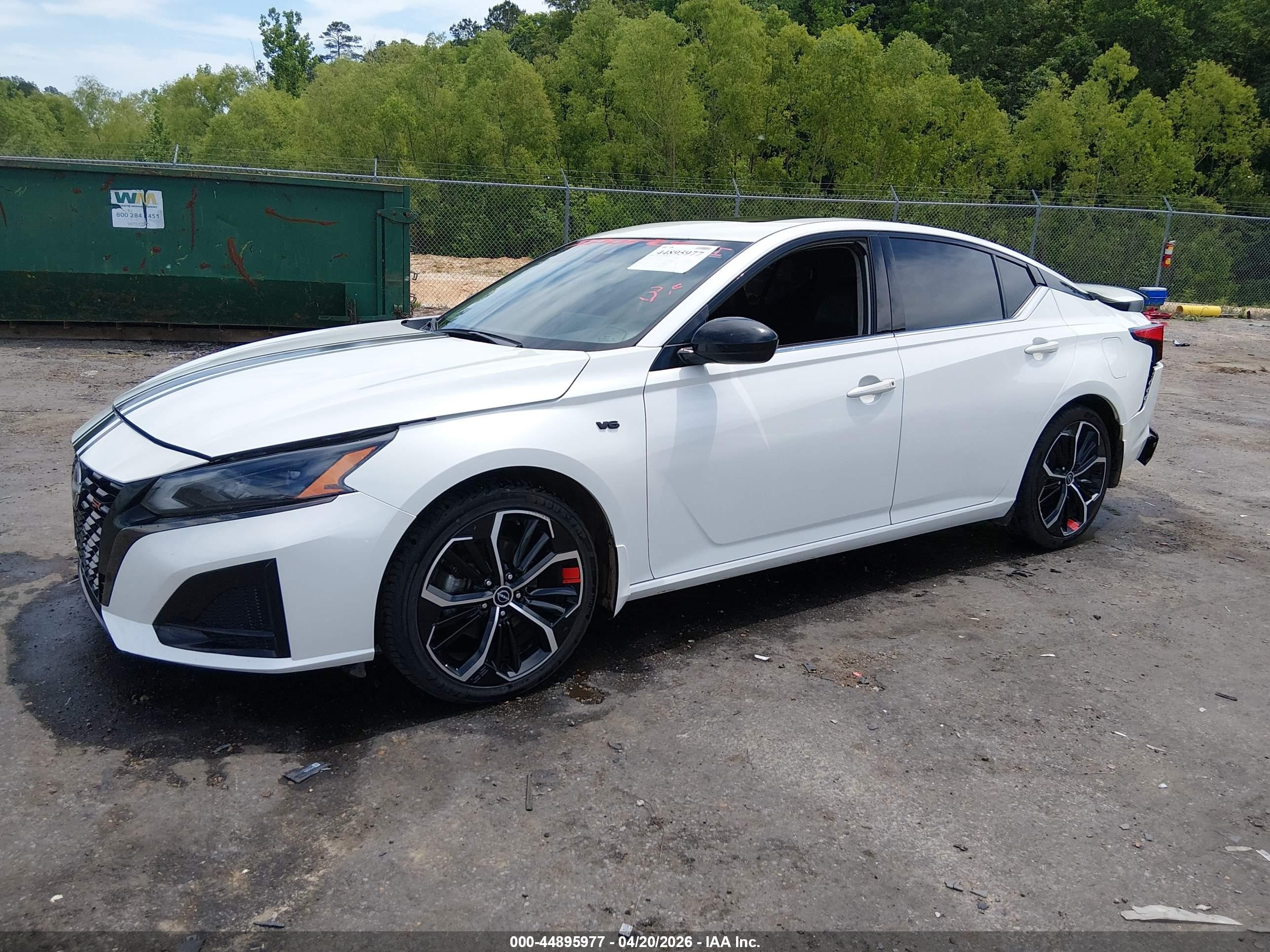 2023 Nissan Altima Sr Fwd White vin: 1N4BL4CVXPN315115
