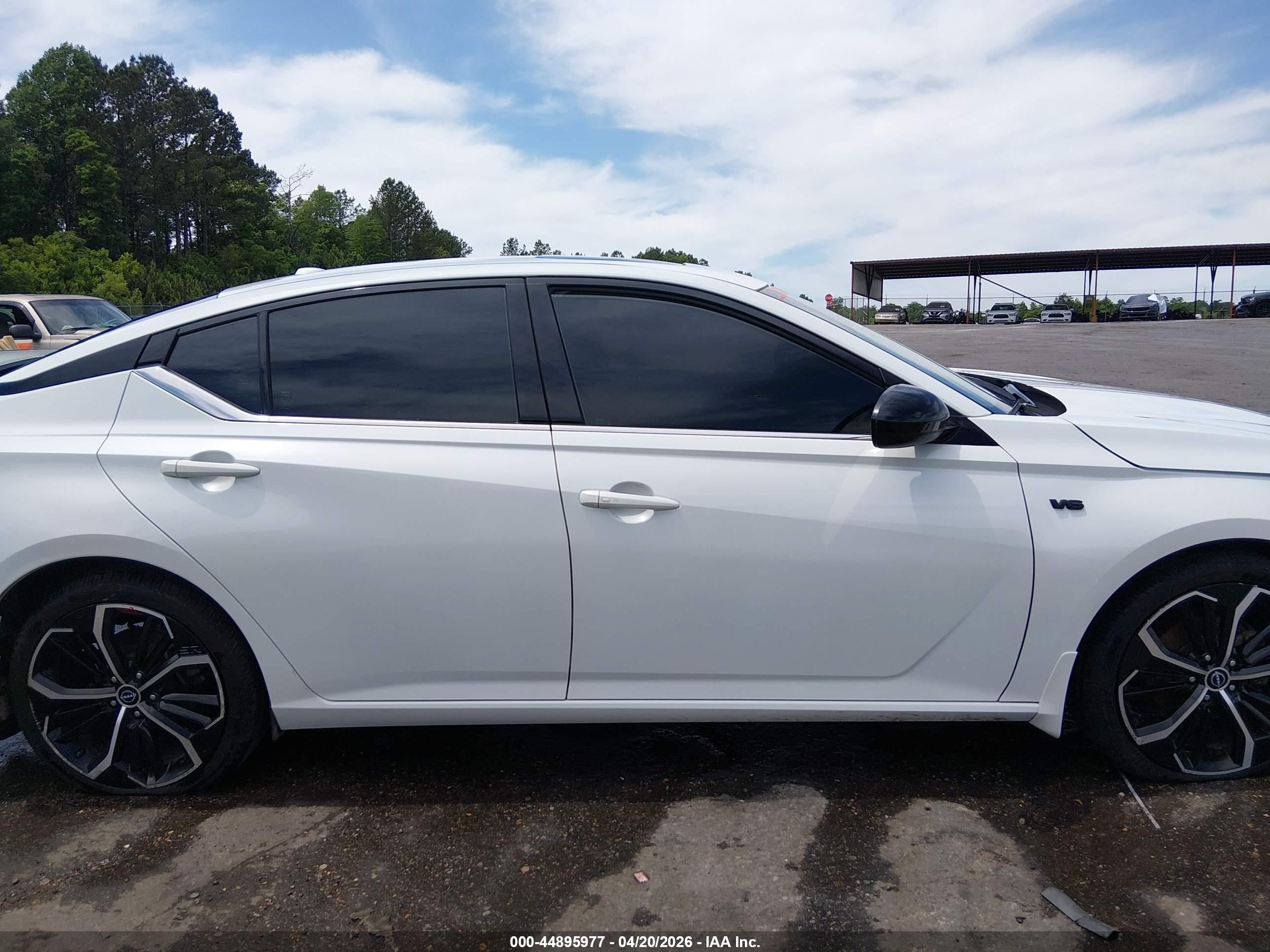 2023 Nissan Altima Sr Fwd White vin: 1N4BL4CVXPN315115
