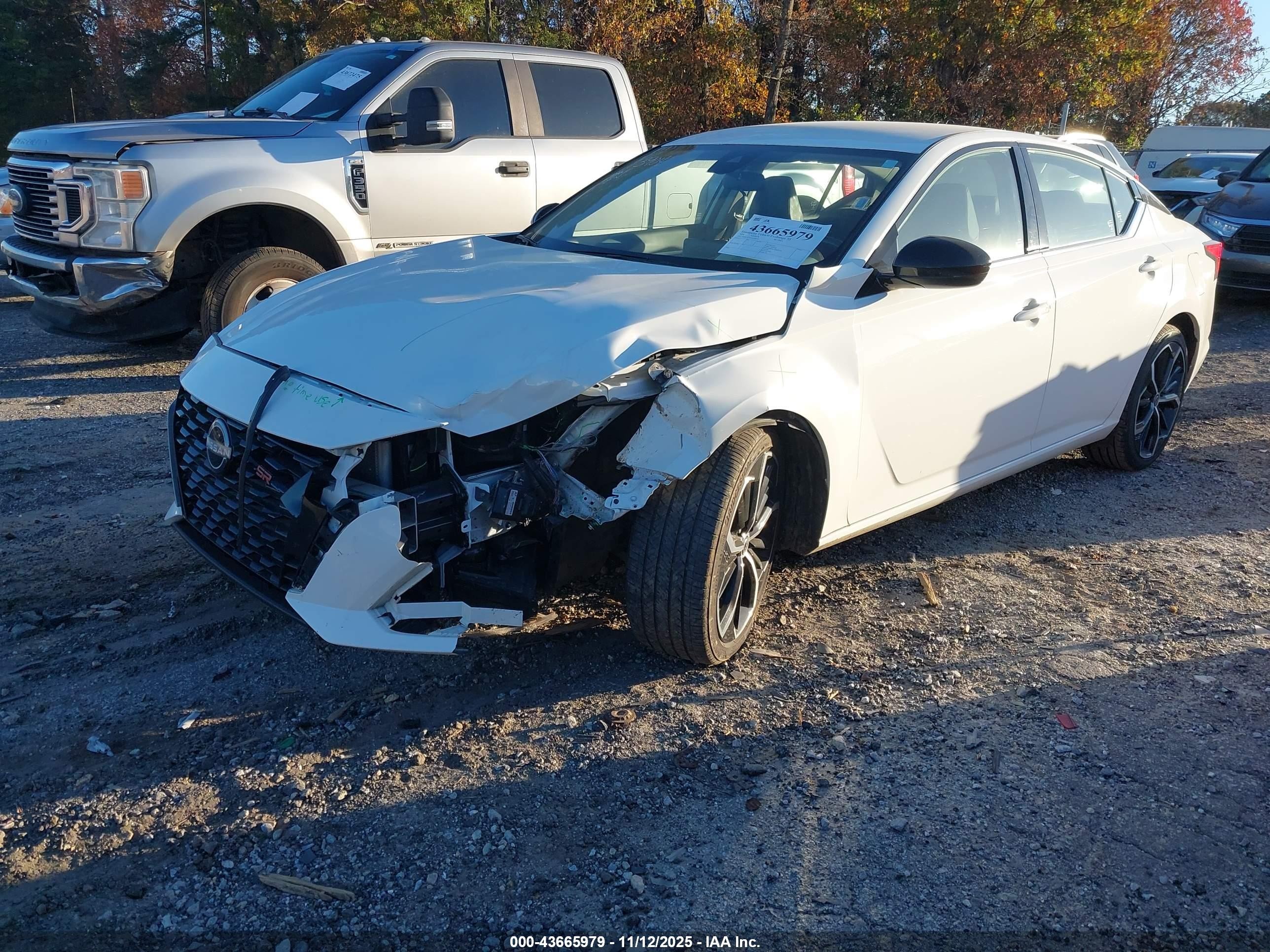 2024 Nissan Altima Sr Fwd Белый vin: 1N4BL4CVXRN389363