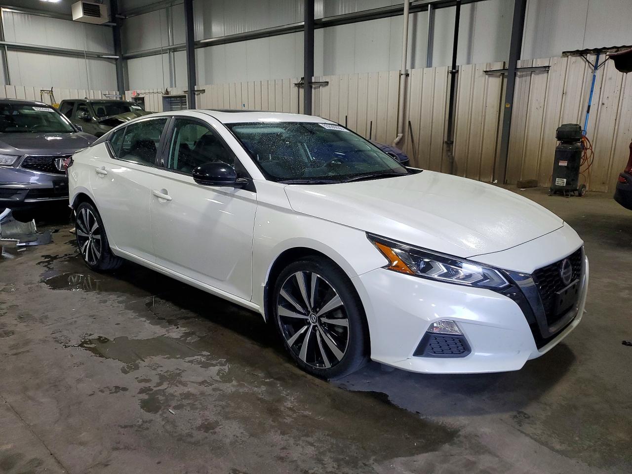 2019 Nissan Altima Sr Белый vin: 1N4BL4CW0KC154531
