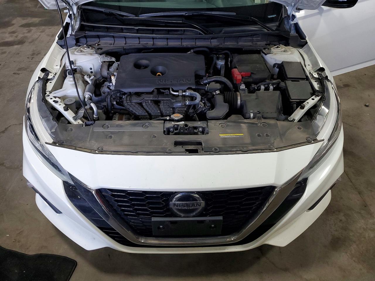 2019 Nissan Altima Sr Белый vin: 1N4BL4CW0KC154531