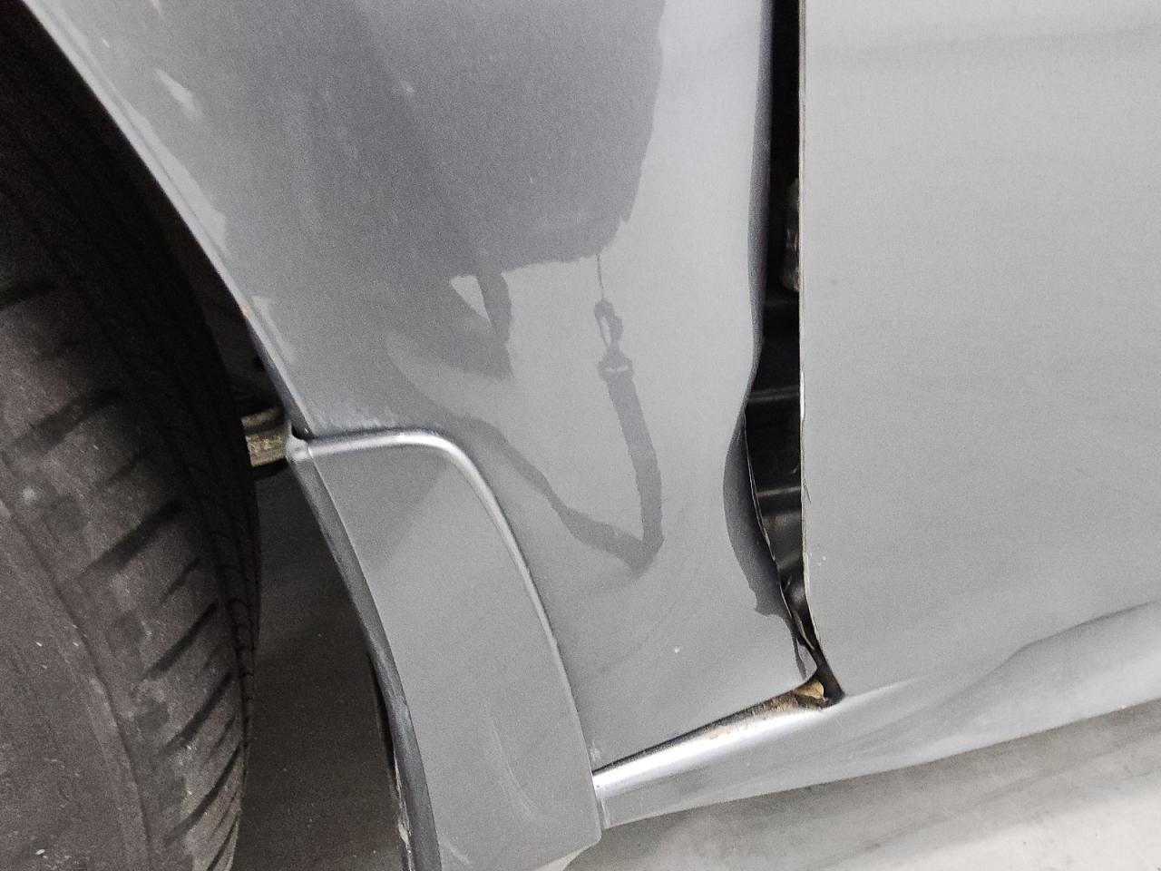 2019 Nissan Altima Sr Orange vin: 1N4BL4CW2KC140212 Damage: Left Front Fender, Dent(S) W/No Paint Dmg, 4 To 5 Inches