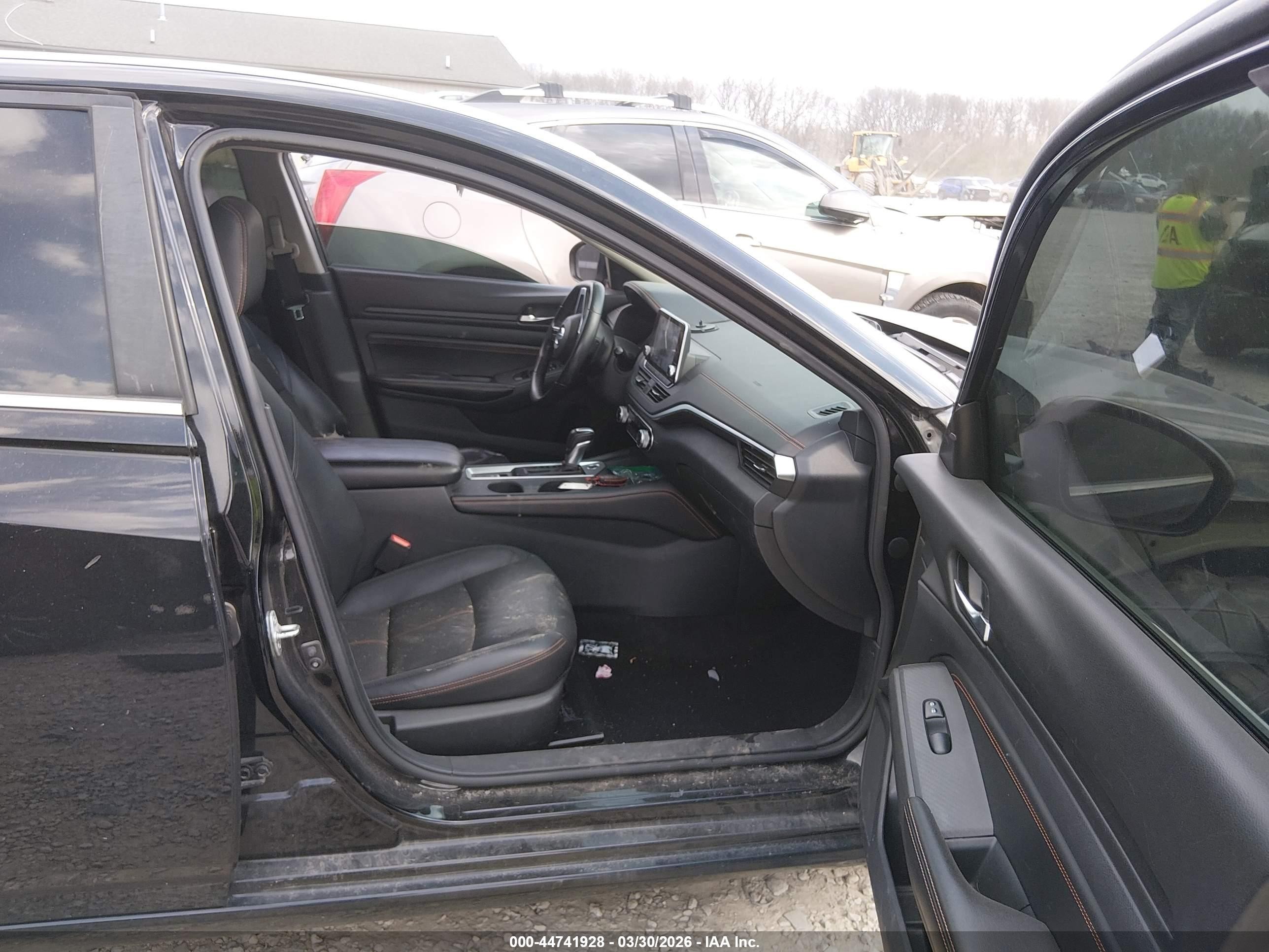 2019 Nissan Altima 2.5 Sr Черный vin: 1N4BL4CW8KC213728