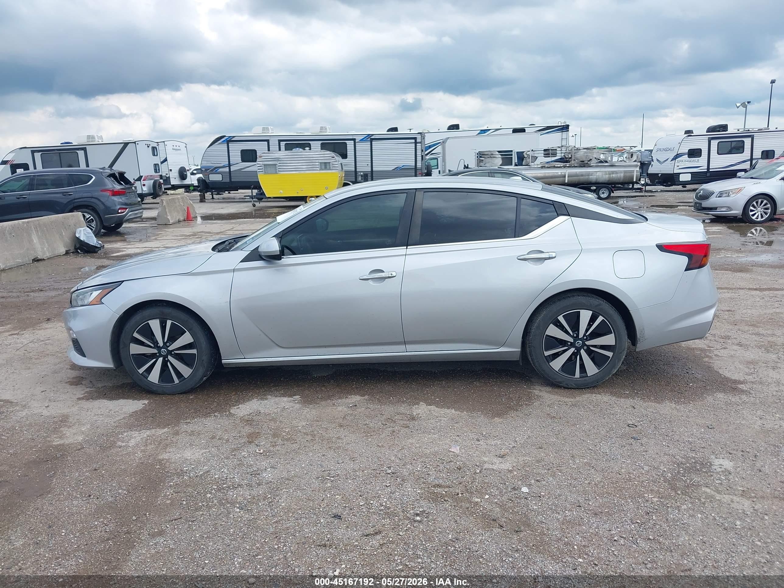 2022 Nissan Altima Sv Fwd Серебряный vin: 1N4BL4DV0NN410388