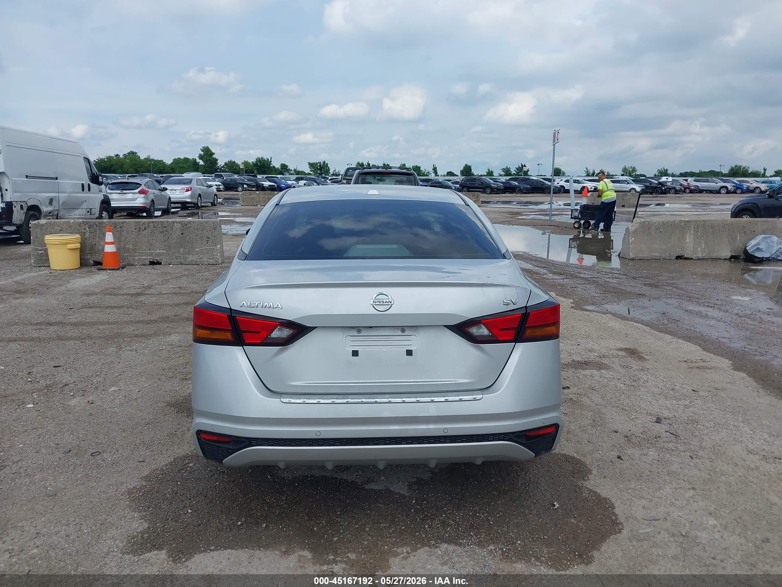 2022 Nissan Altima Sv Fwd Серебряный vin: 1N4BL4DV0NN410388