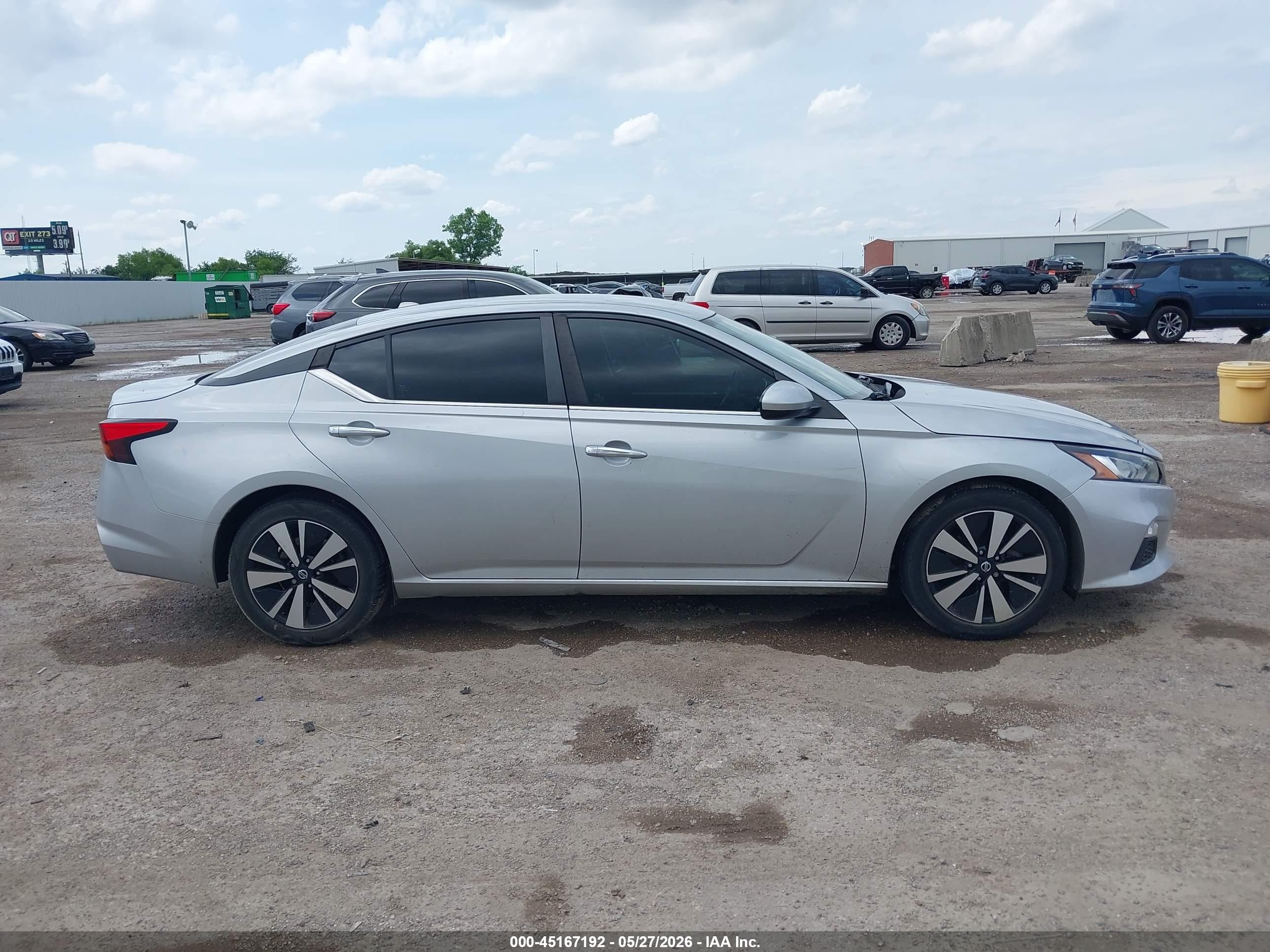 2022 Nissan Altima Sv Fwd Серебряный vin: 1N4BL4DV0NN410388