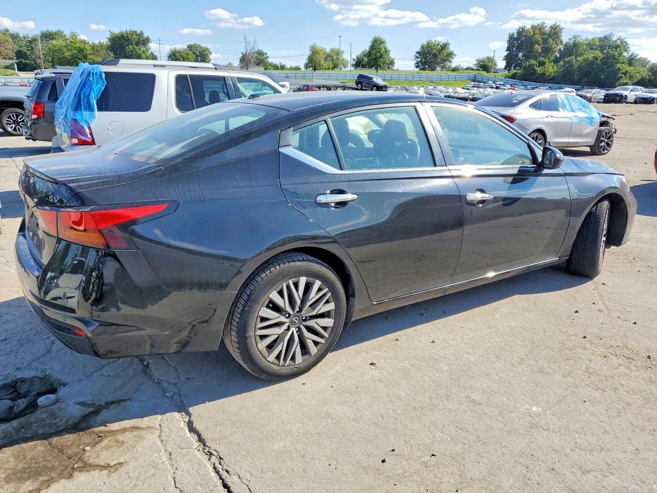 2023 Nissan Altima Sv Black vin: 1N4BL4DV0PN360773