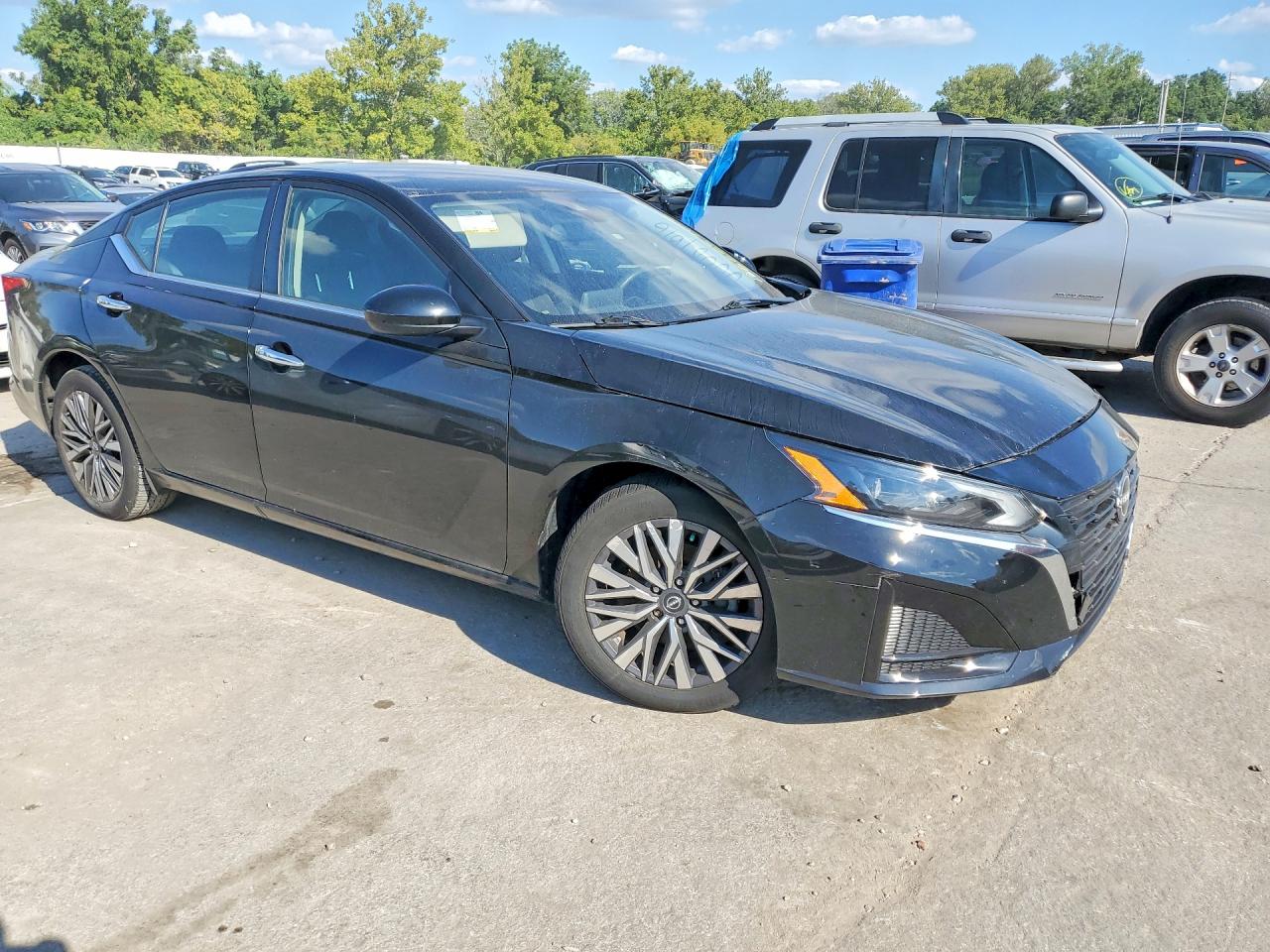 2023 Nissan Altima Sv Black vin: 1N4BL4DV0PN360773