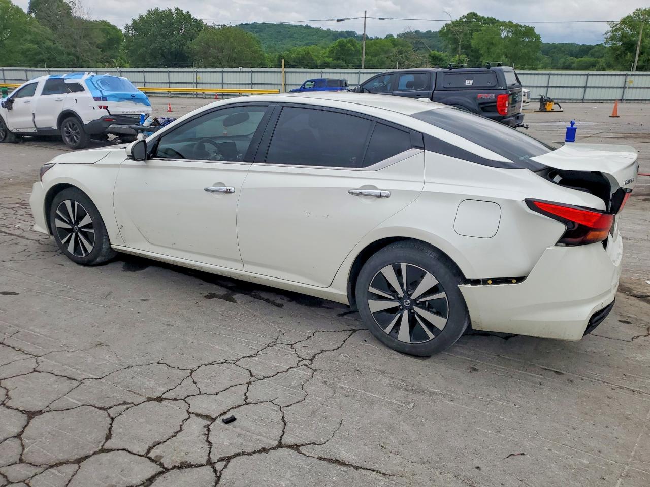 2019 Nissan Altima Sv White vin: 1N4BL4DV1KC118482