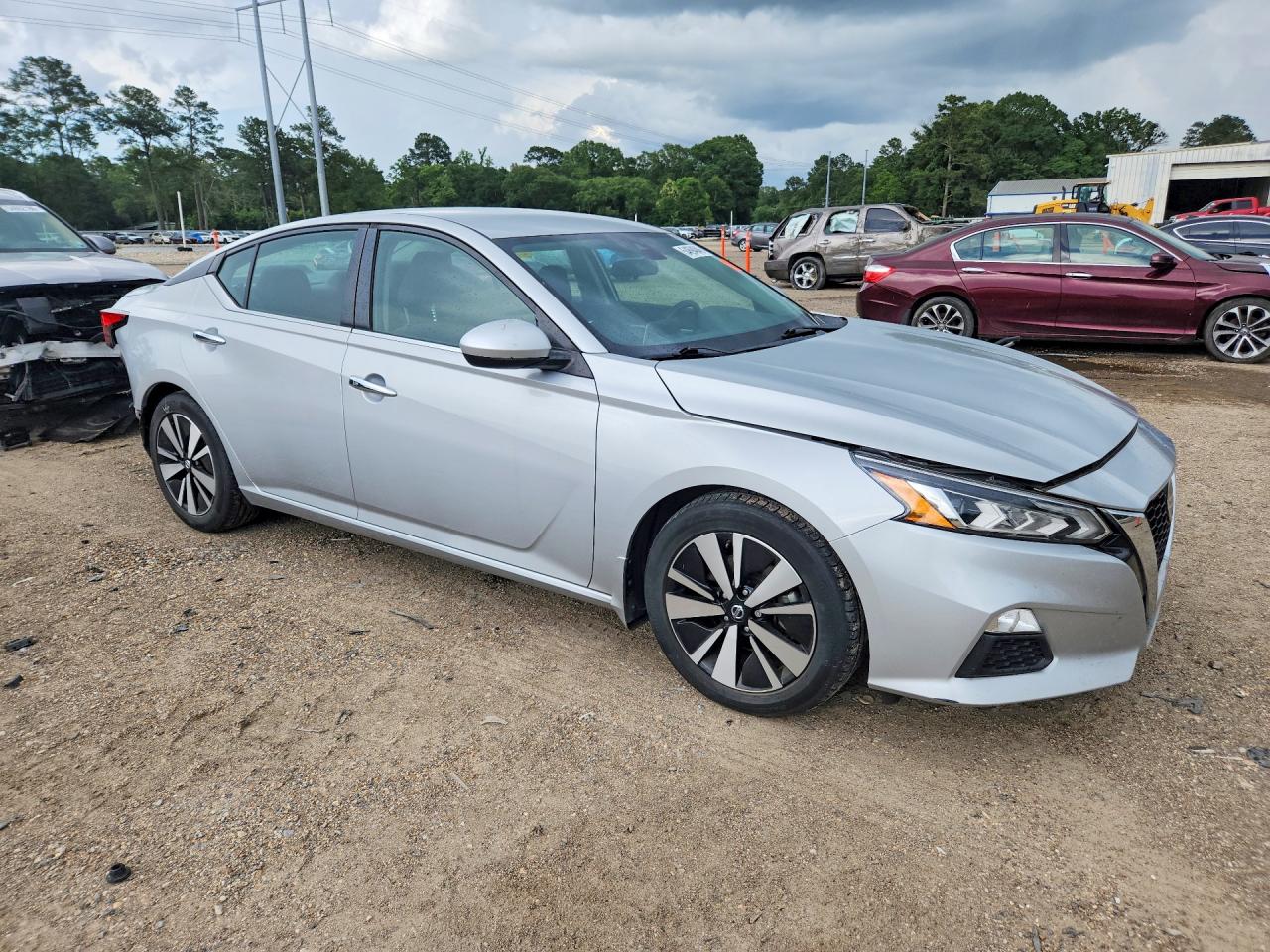 2021 Nissan Altima Sv Silver vin: 1N4BL4DV1MN409247