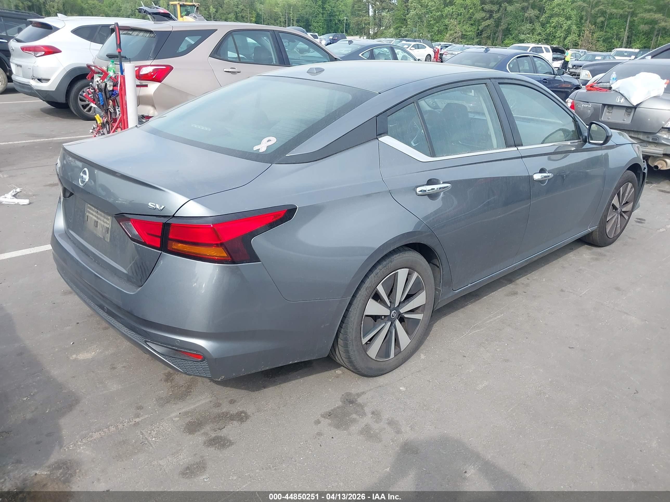 2022 Nissan Altima Sv Fwd Серый vin: 1N4BL4DV1NN352906