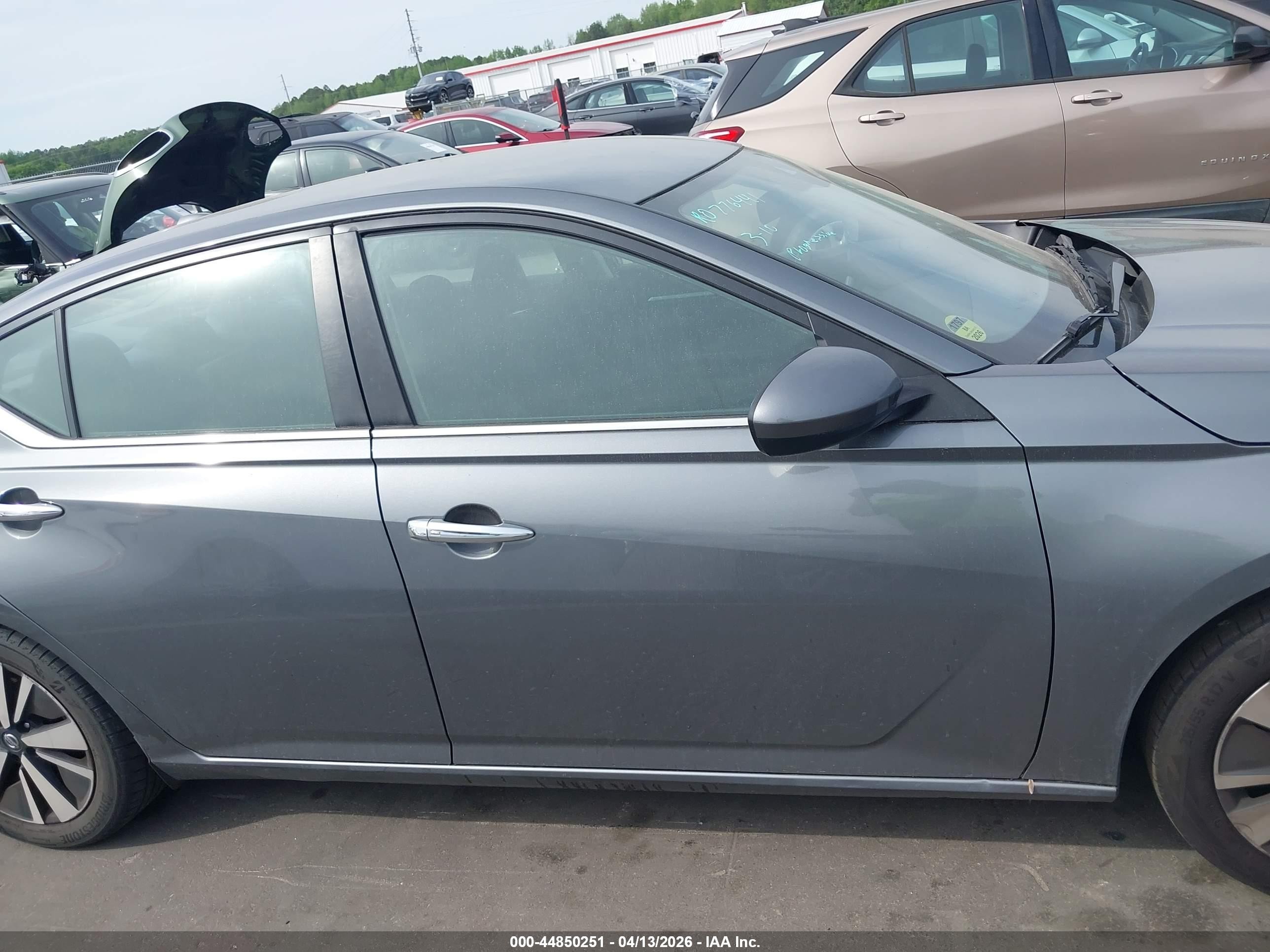 2022 Nissan Altima Sv Fwd Серый vin: 1N4BL4DV1NN352906
