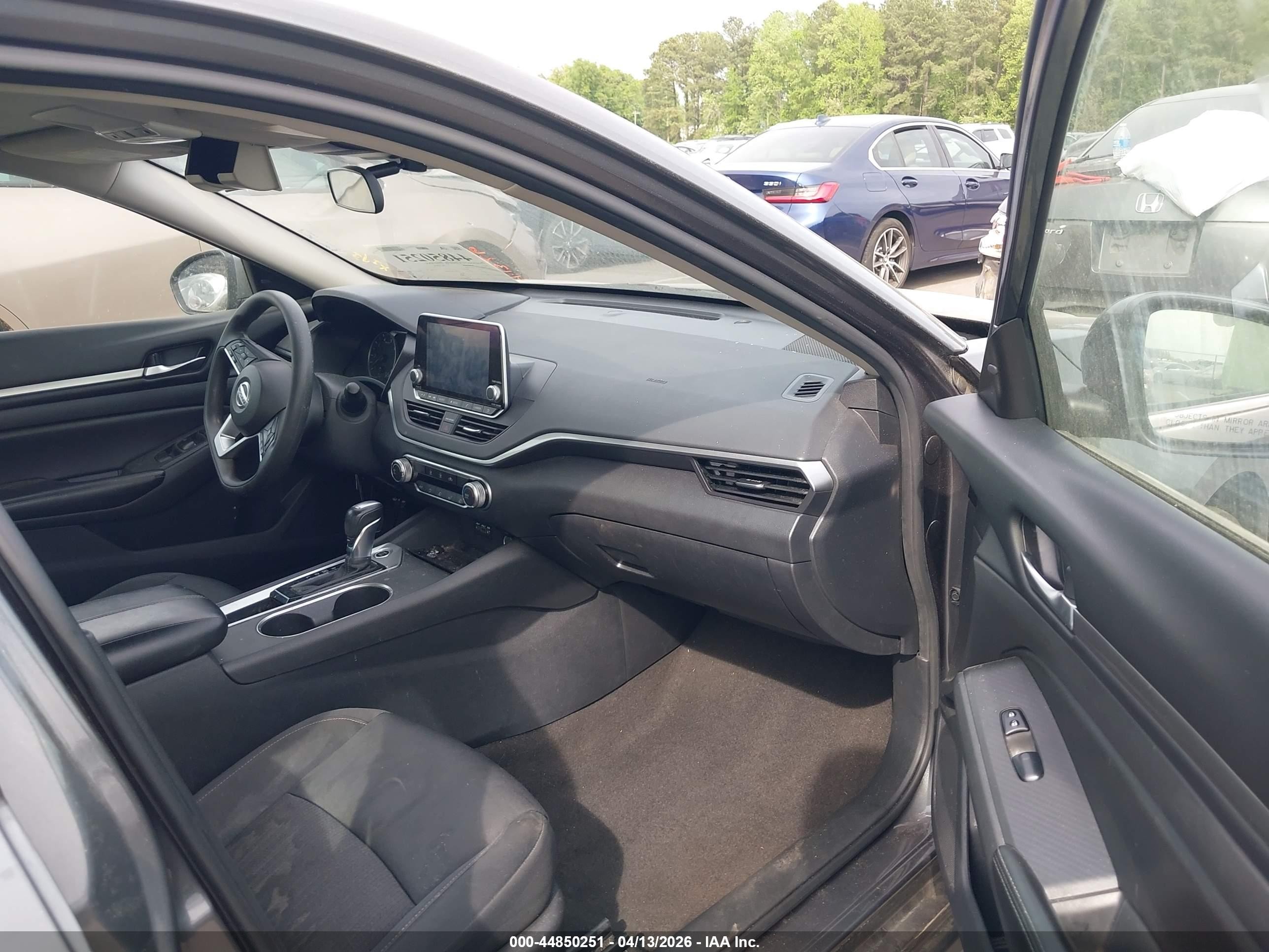 2022 Nissan Altima Sv Fwd Серый vin: 1N4BL4DV1NN352906